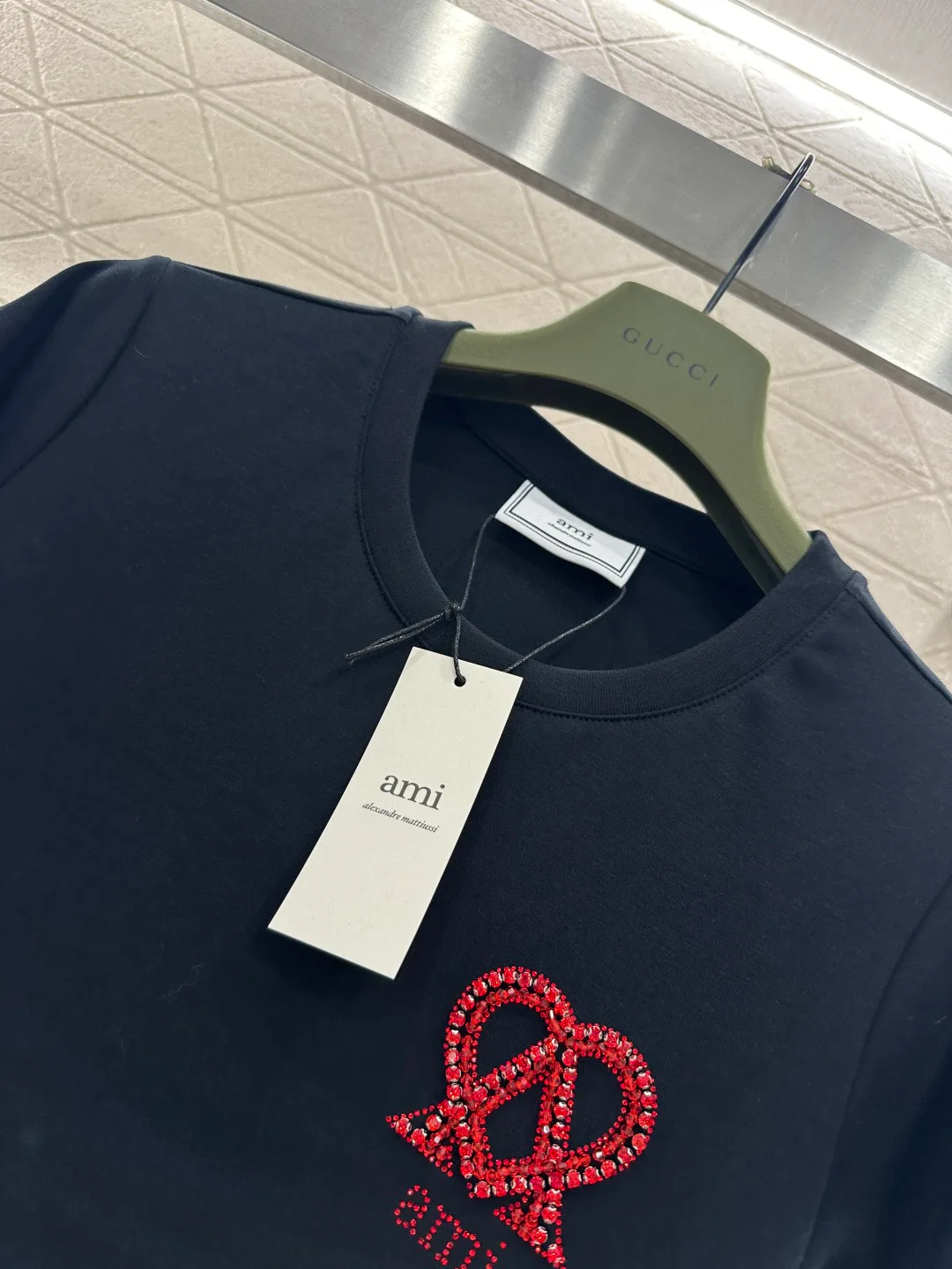 Футболки Женские Ami Paris 910166