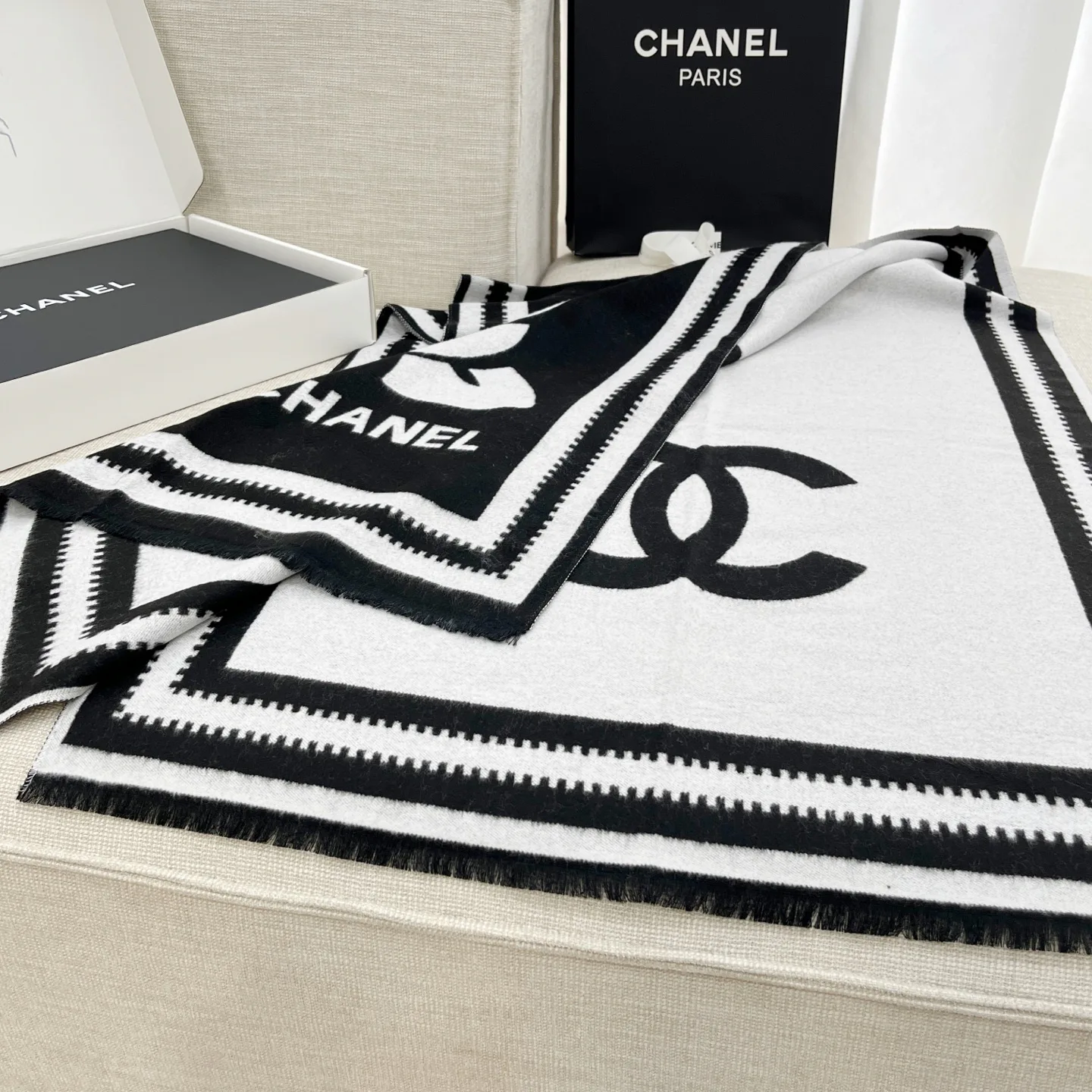 Шарфы Chanel 117419