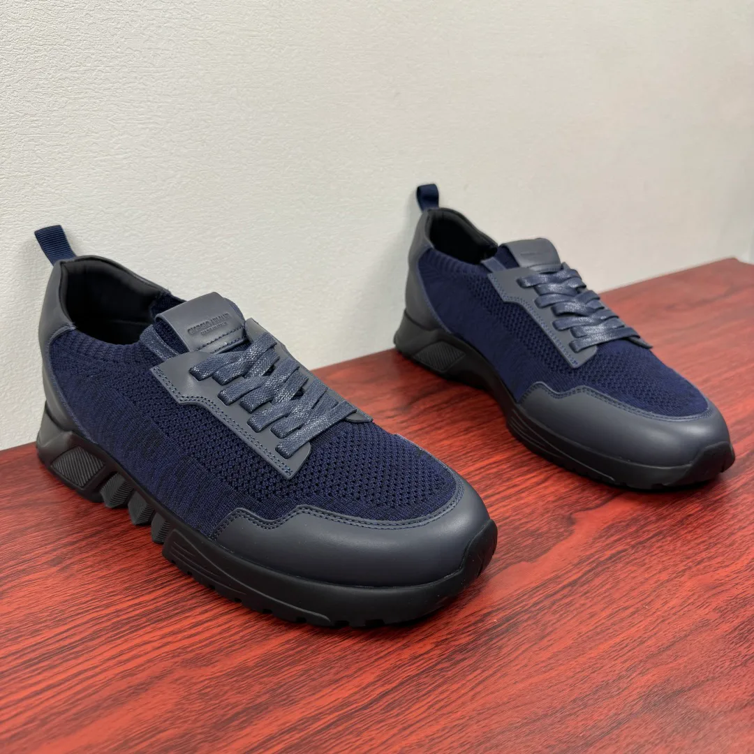 Кроссовки Мужские Armani 11917313