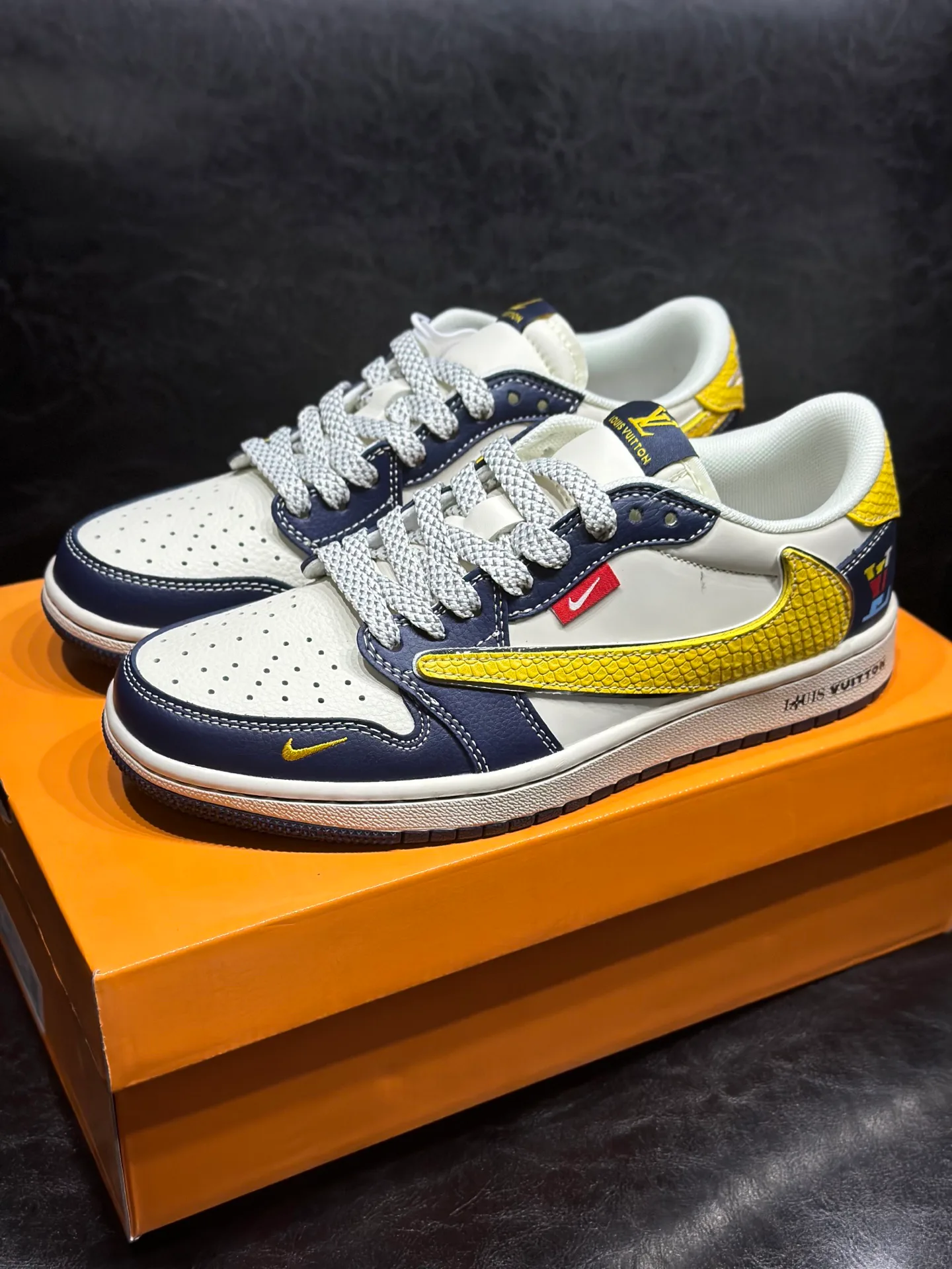 Кроссовки Женские Nike 492483