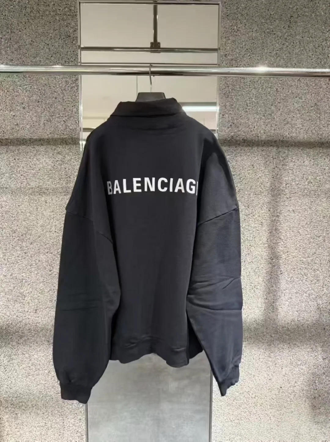 Свитшоты И Худи Женские Balenciaga 5380419