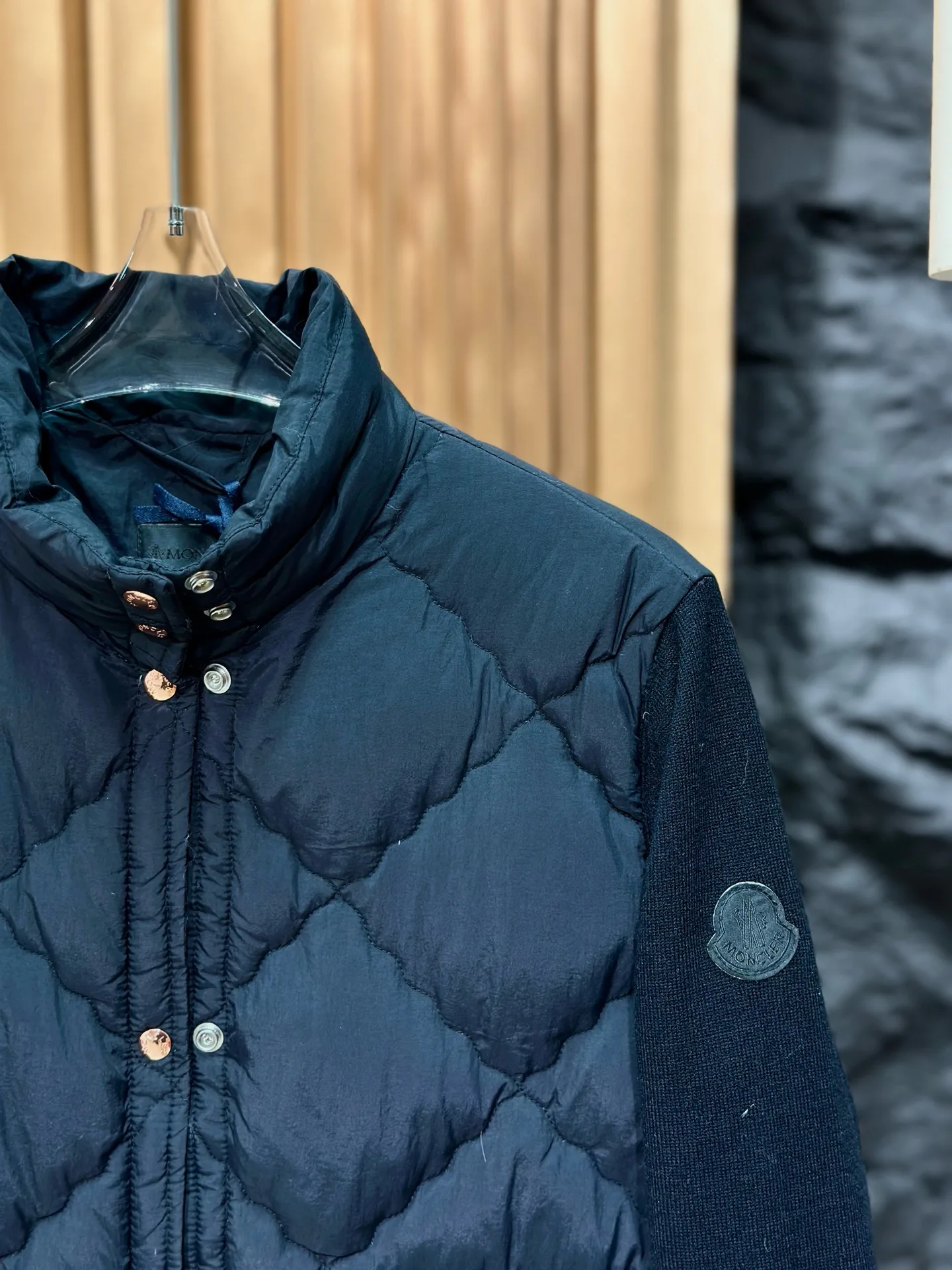 Куртки И Пуховики Женские Moncler 18016937