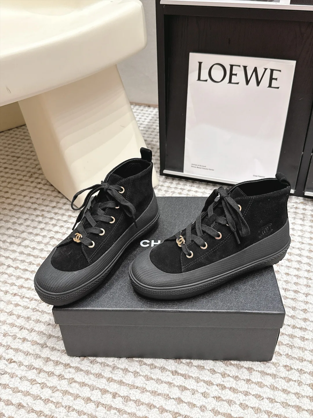 Кроссовки Женские Chanel 18753000