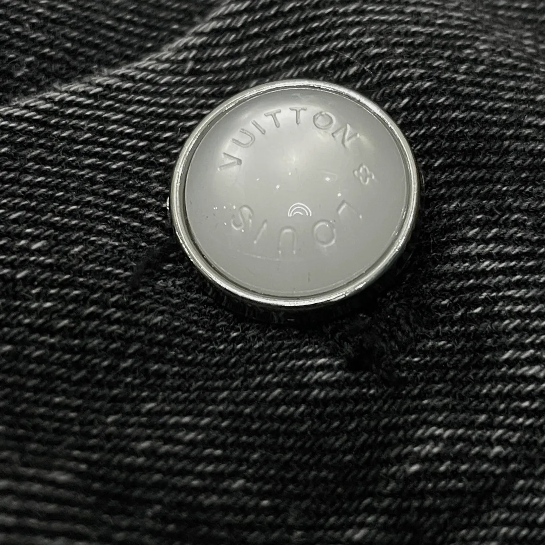 Куртки И Пуховики Женские Louis Vuitton 147770