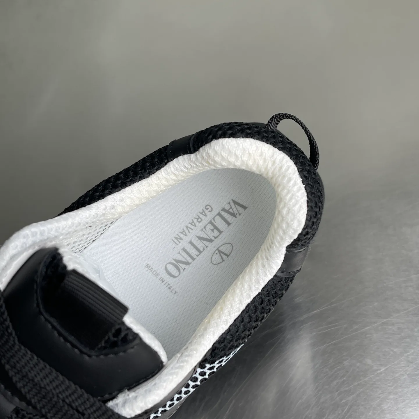 Кроссовки Мужские Valentino 16967129