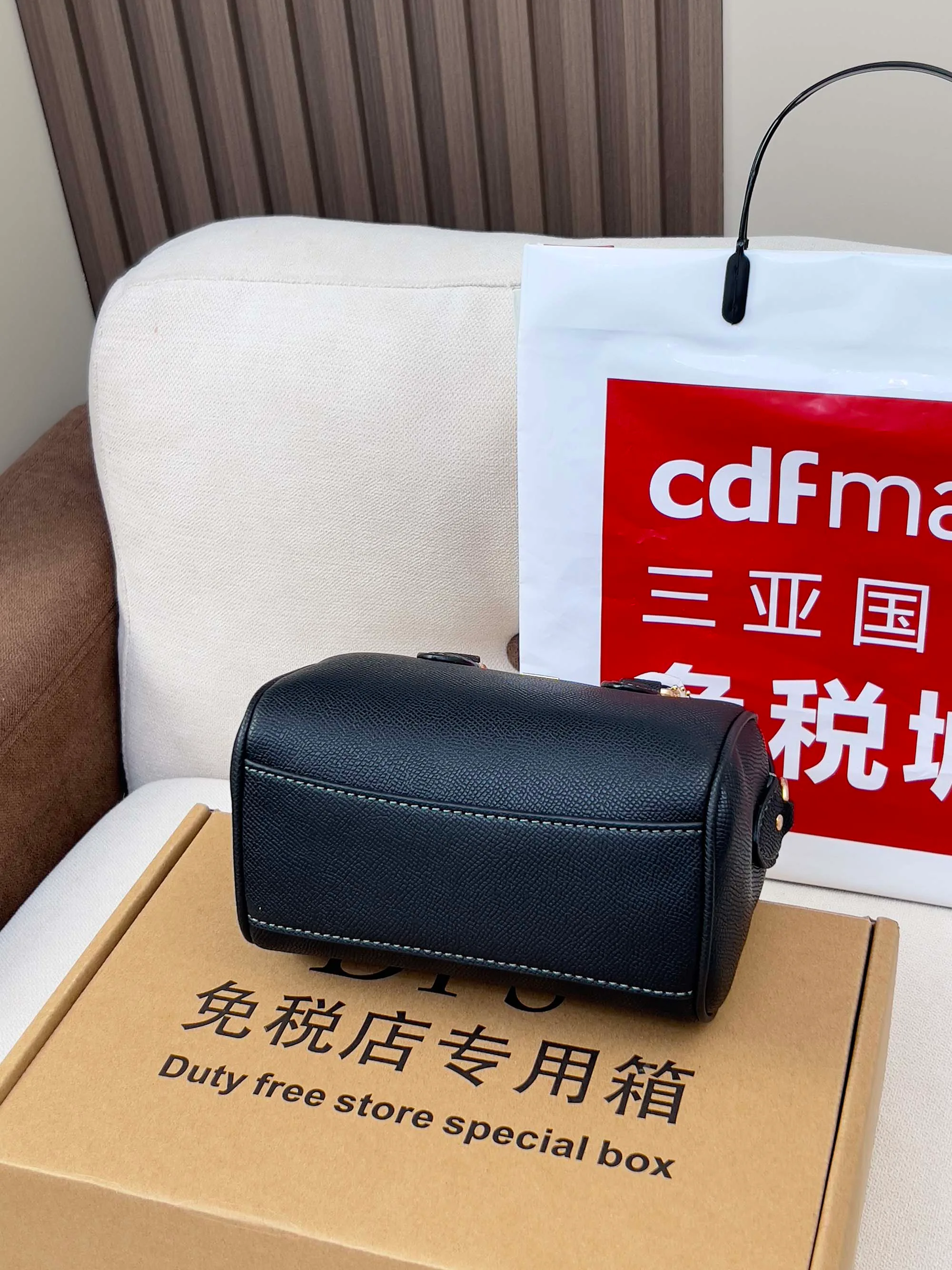 Классические Сумки Женские Coach 13332214