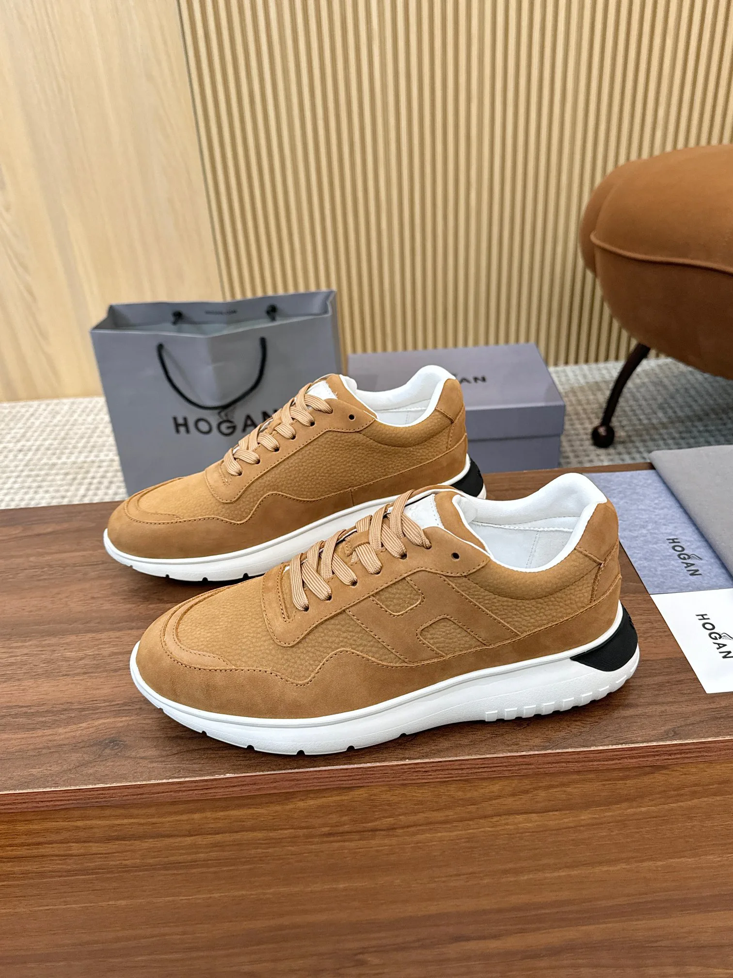 Кроссовки Женские Hogan 12835351