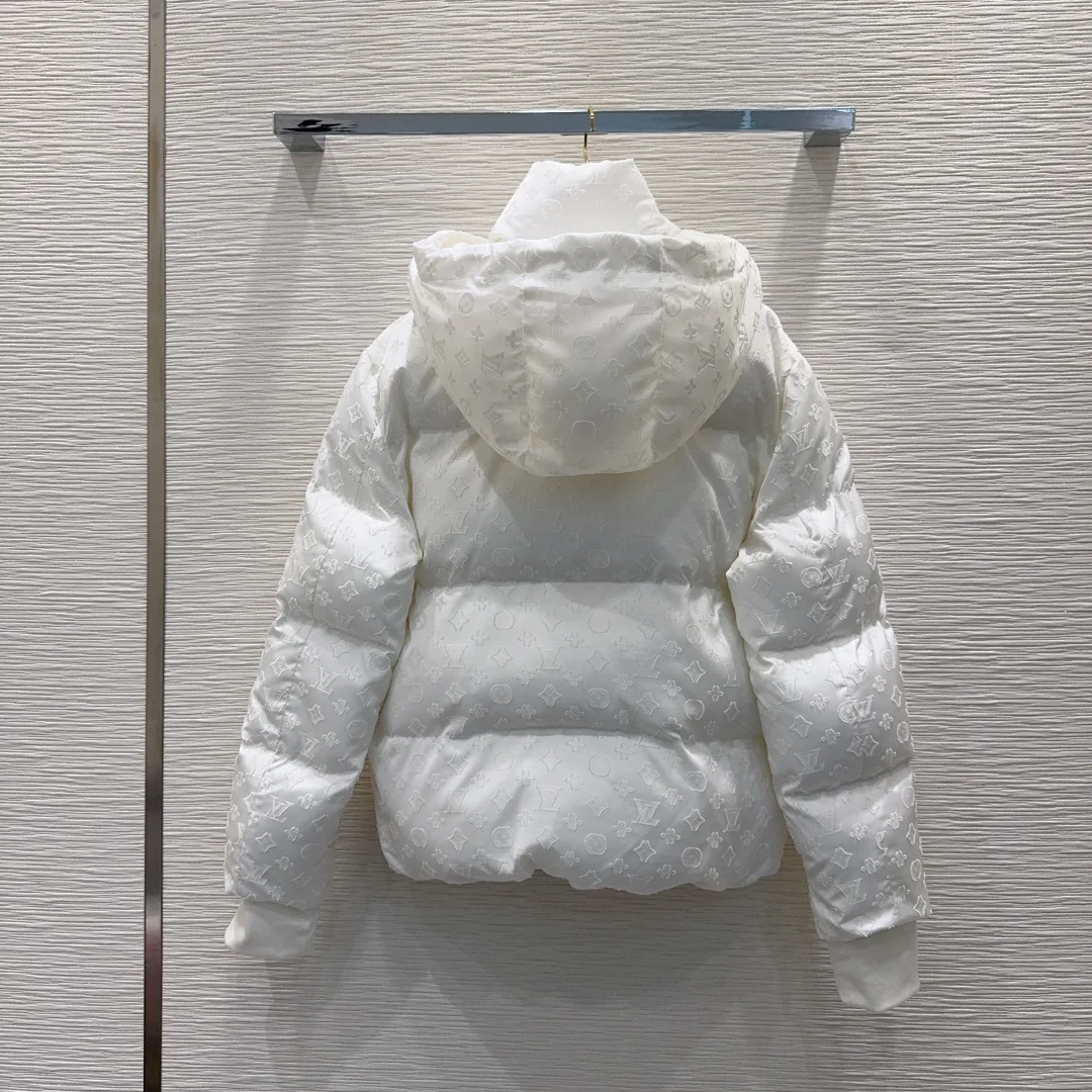 Куртки И Пуховики Женские Louis Vuitton 561701
