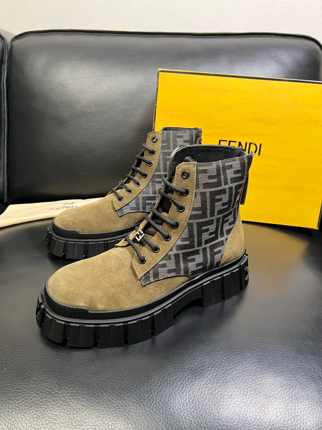 Ботинки Женские Fendi 369004