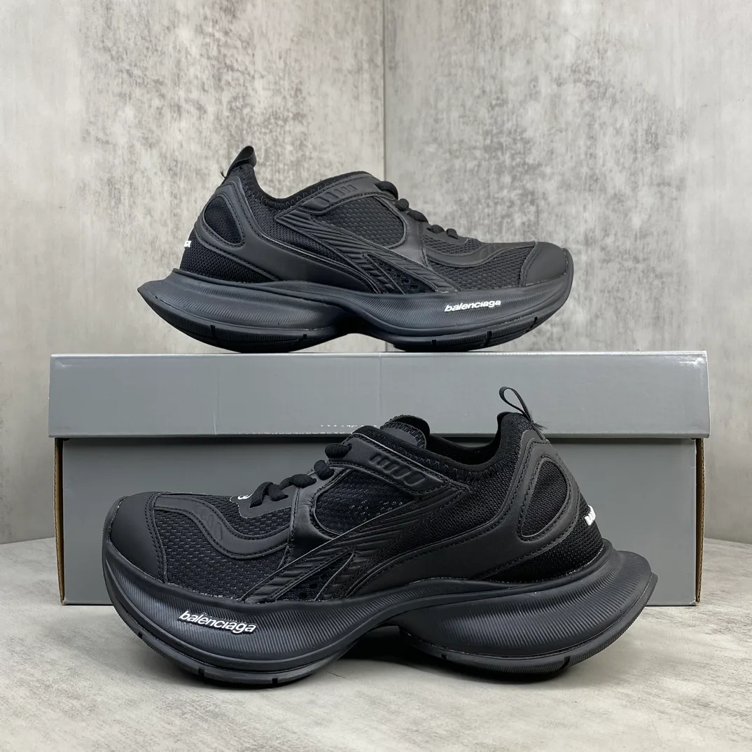 Кроссовки Женские Balenciaga 10654279