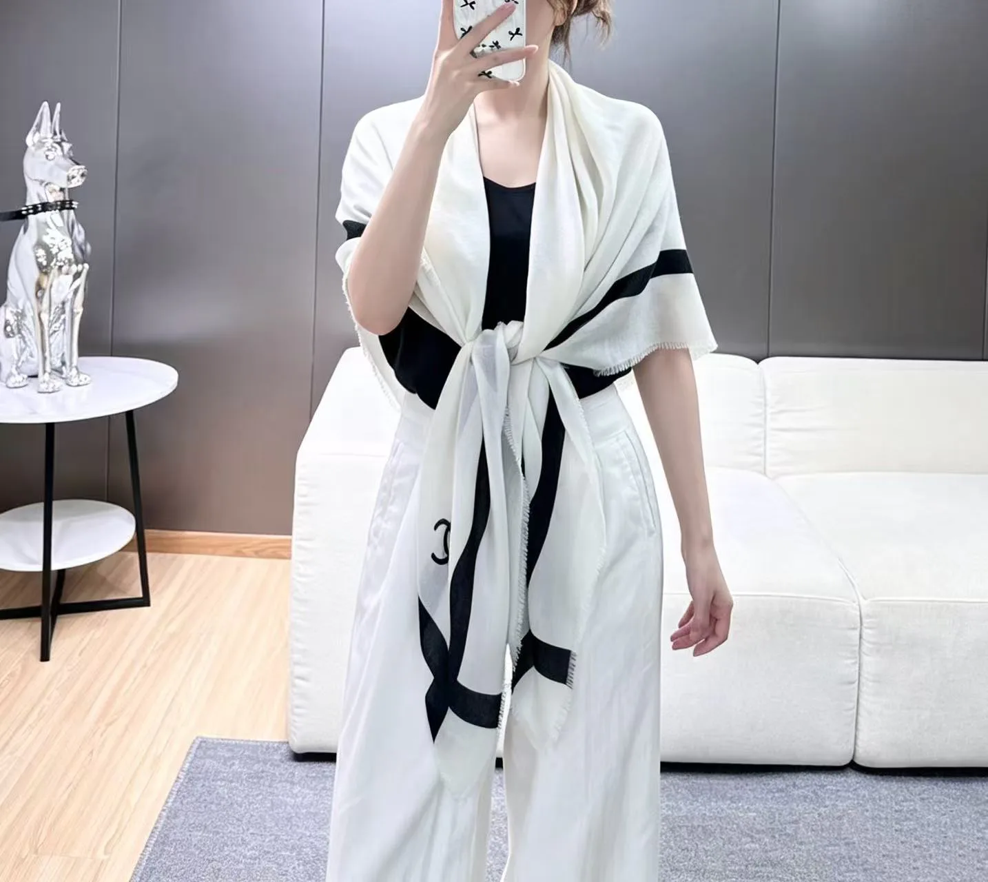 Шарфы Chanel 18571921
