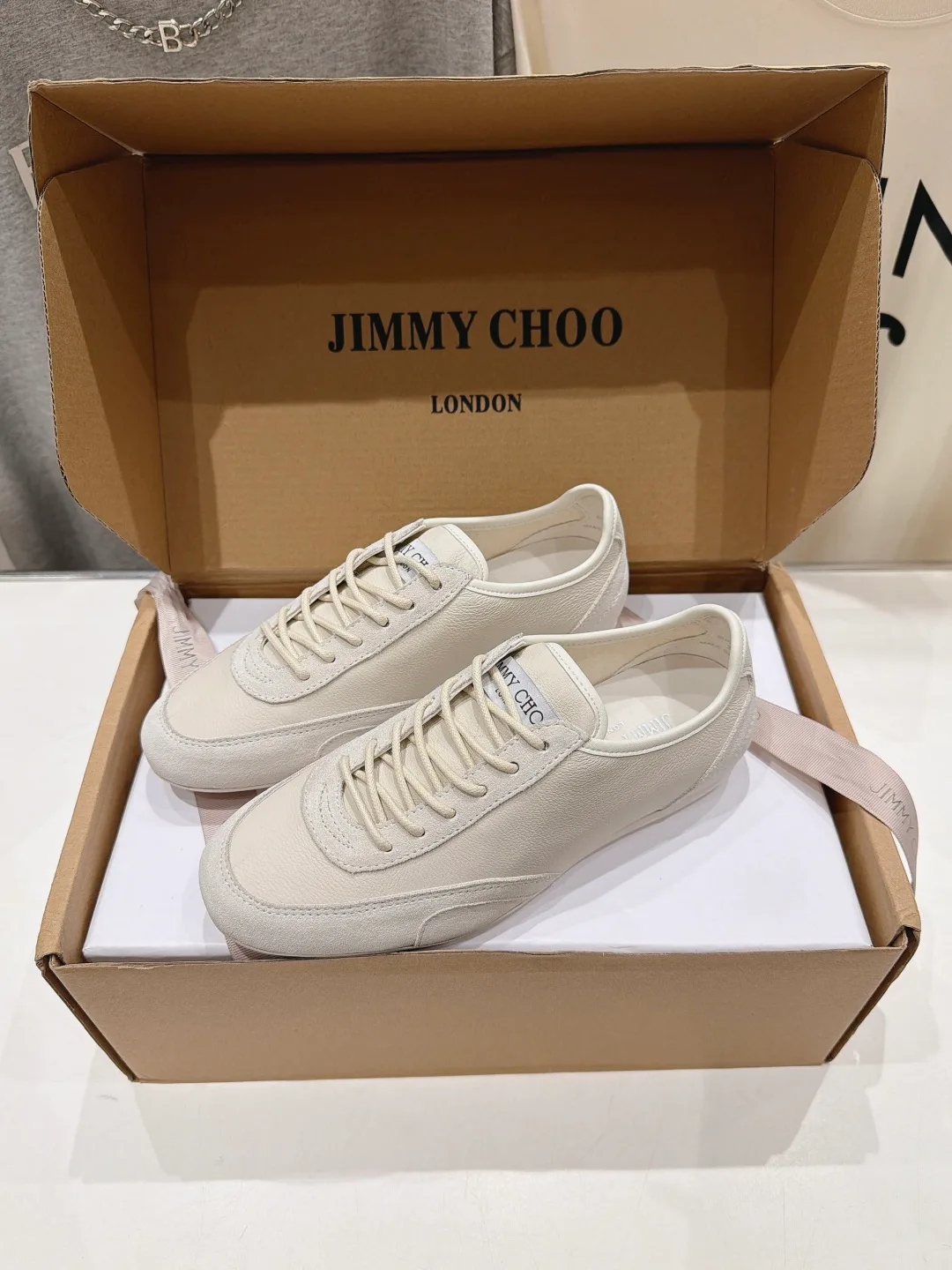 Кроссовки Женские Jimmy Choo 18436542