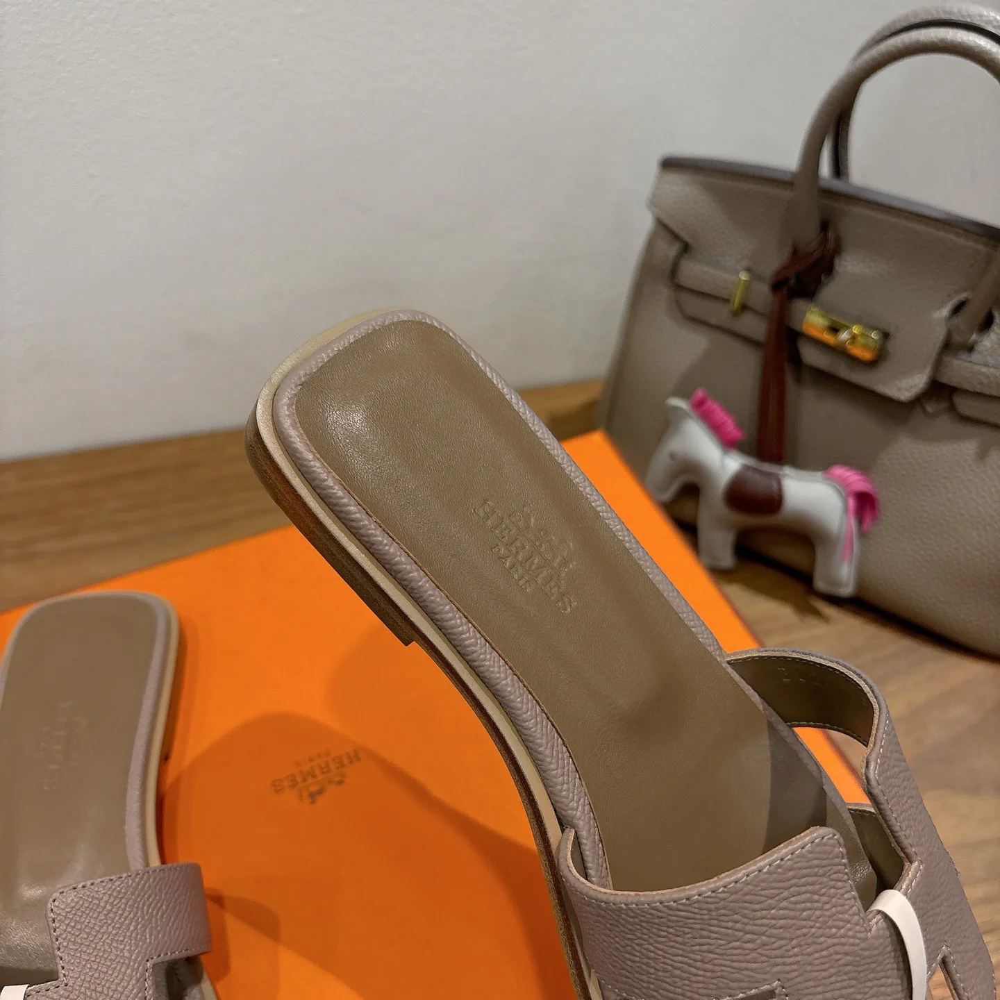 Шлепанцы Женские Hermes 873863