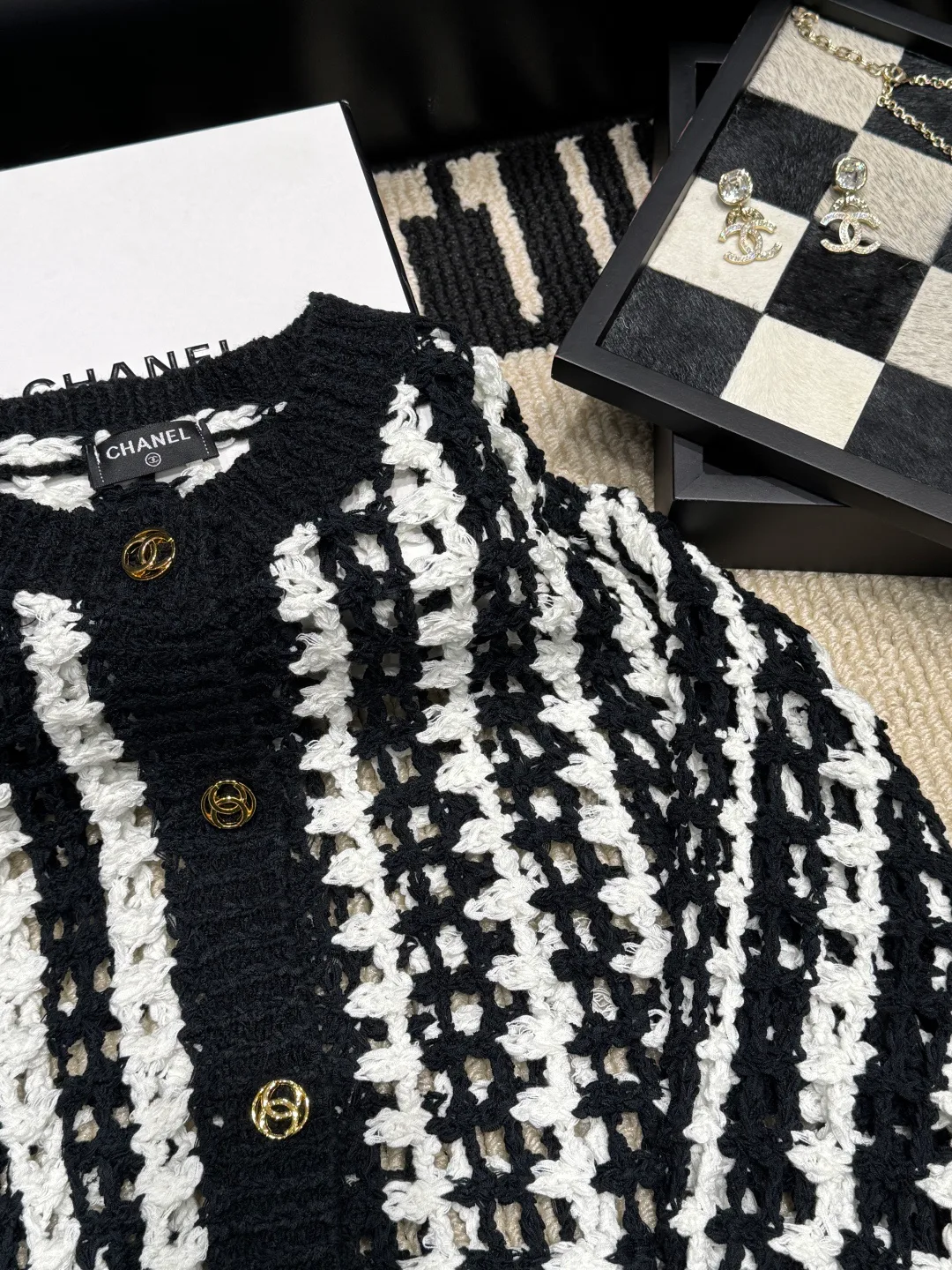 Джемперы И Свитеры Женские Chanel 18138715