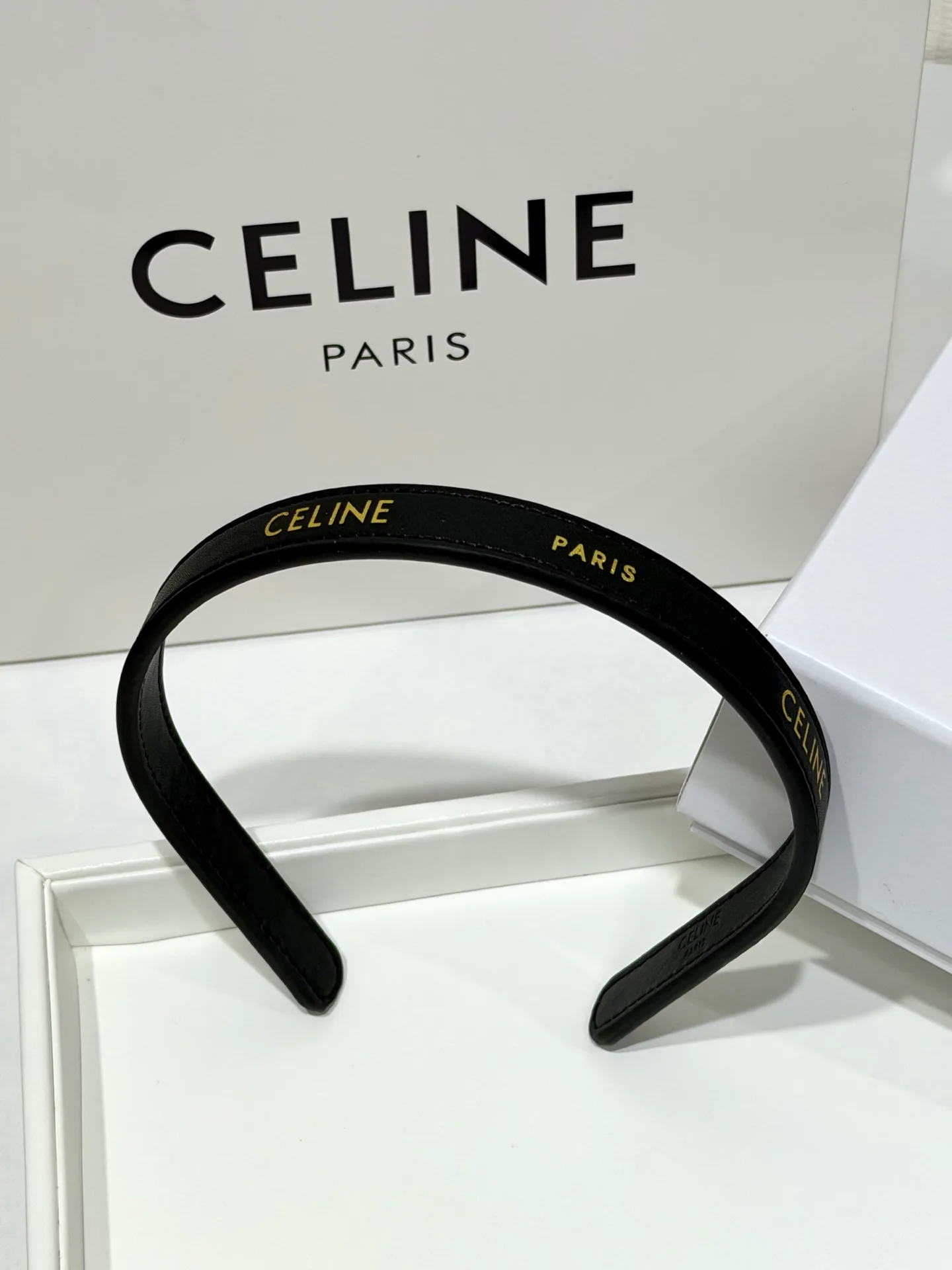 Головные Уборы Celine 18059127