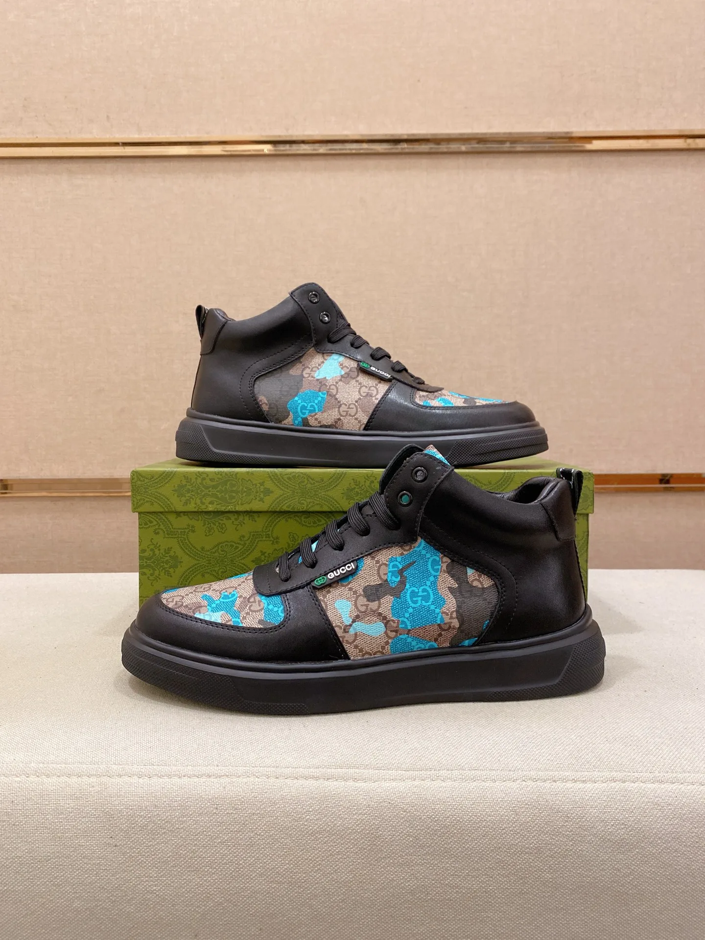 Кроссовки Мужские Gucci 1132341