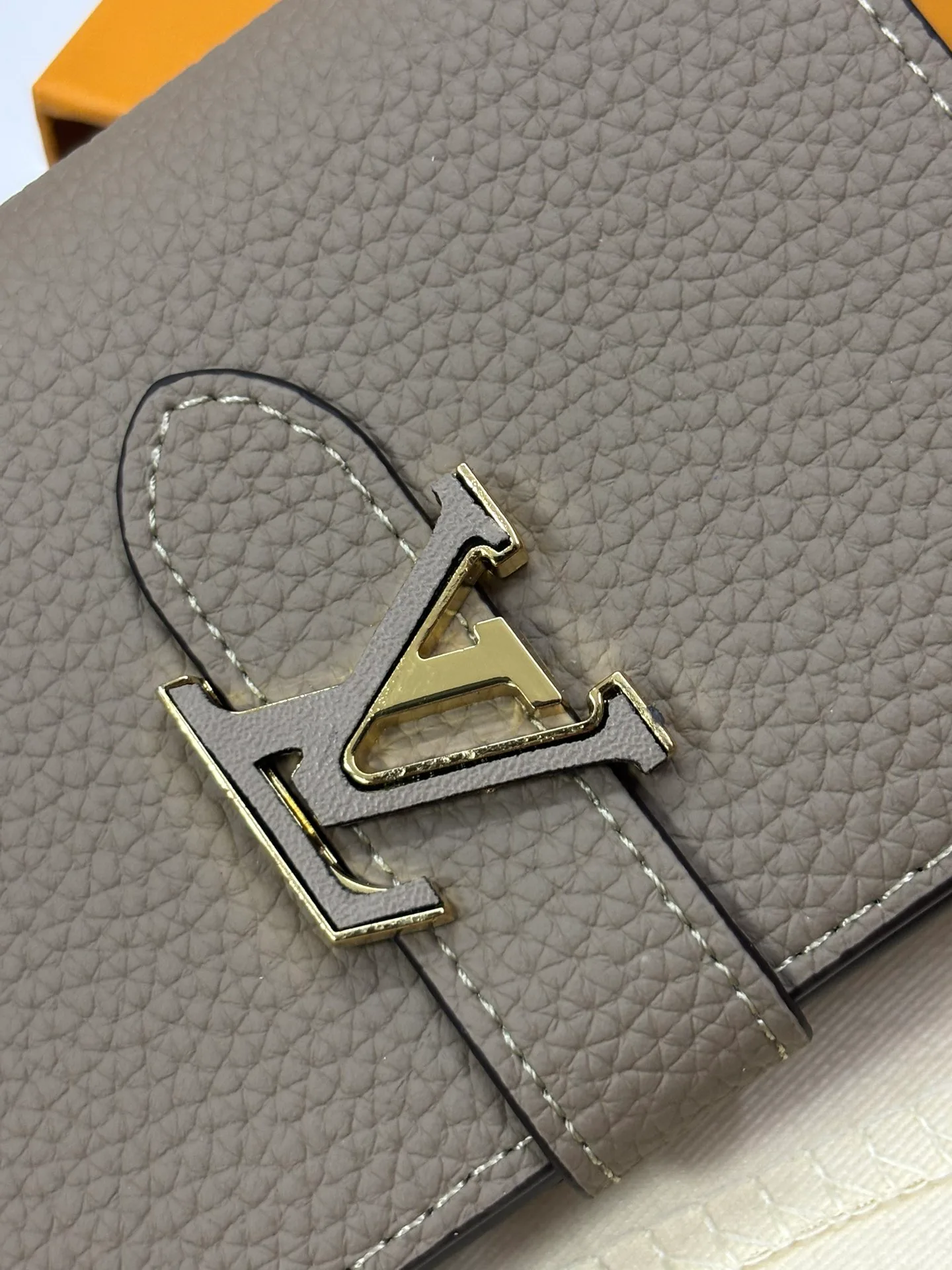 Кошельки Louis Vuitton 345421