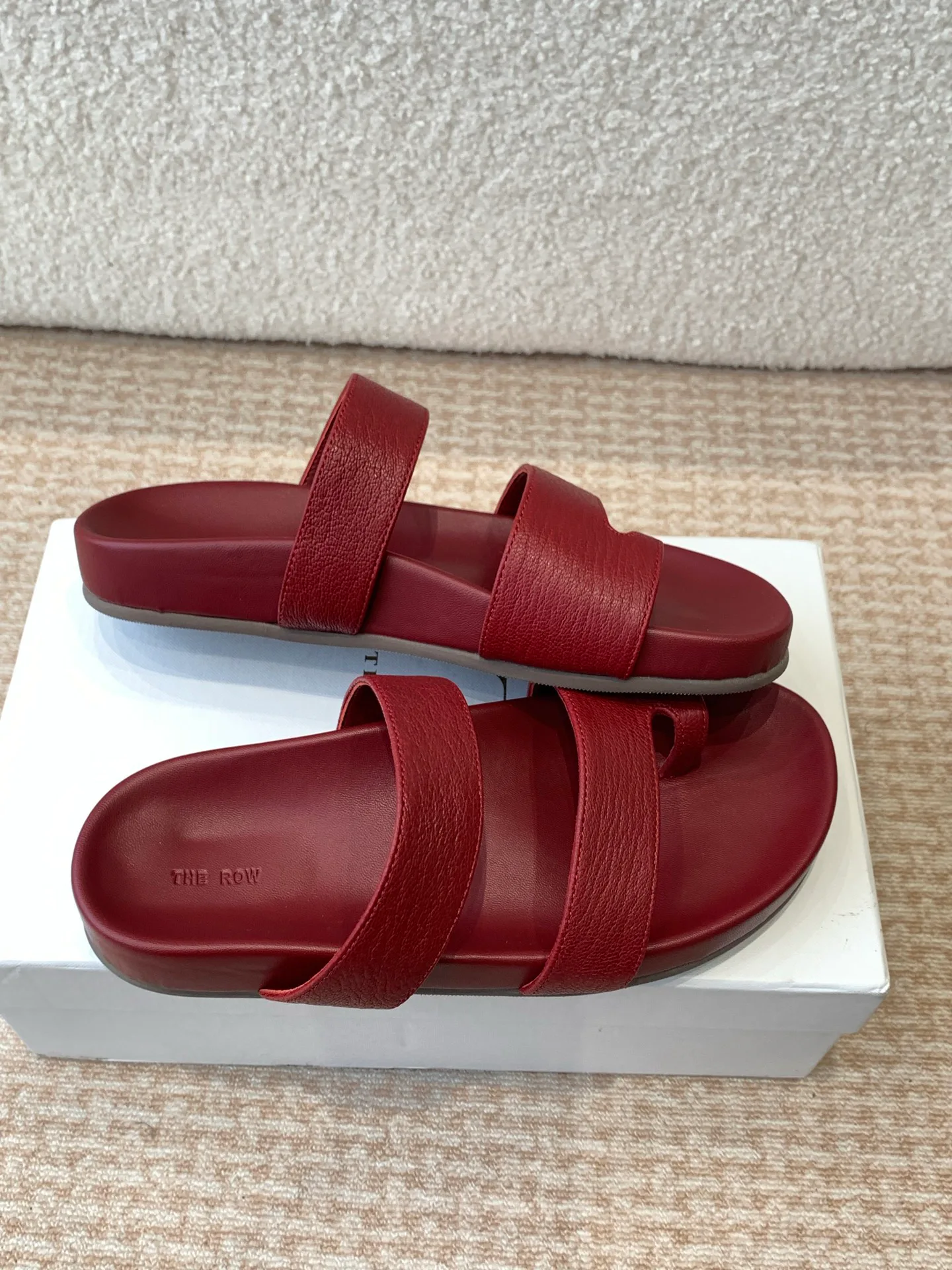 Шлепанцы Женские The Row 20979