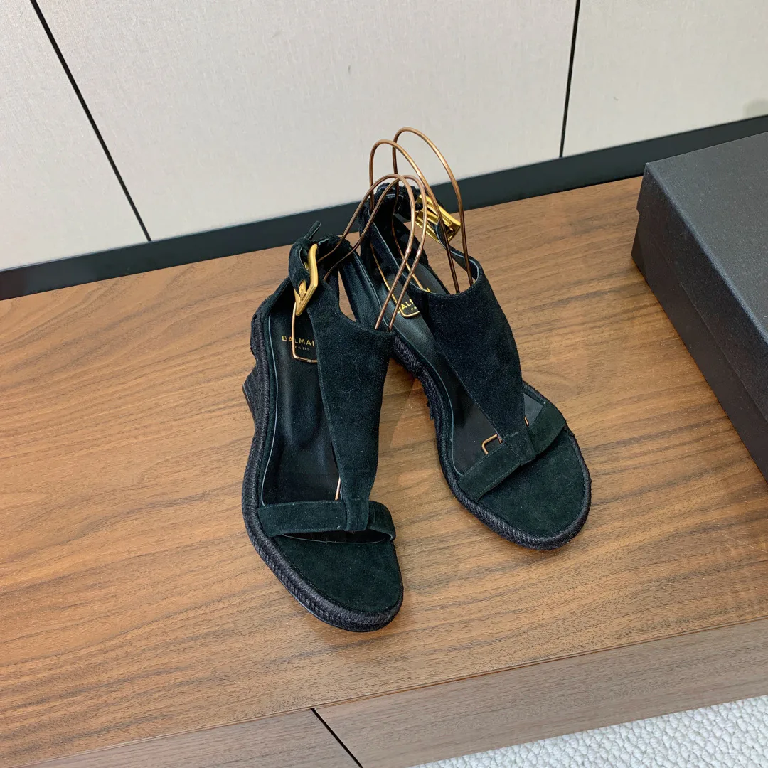 Босоножки Женские Balmain 11886649
