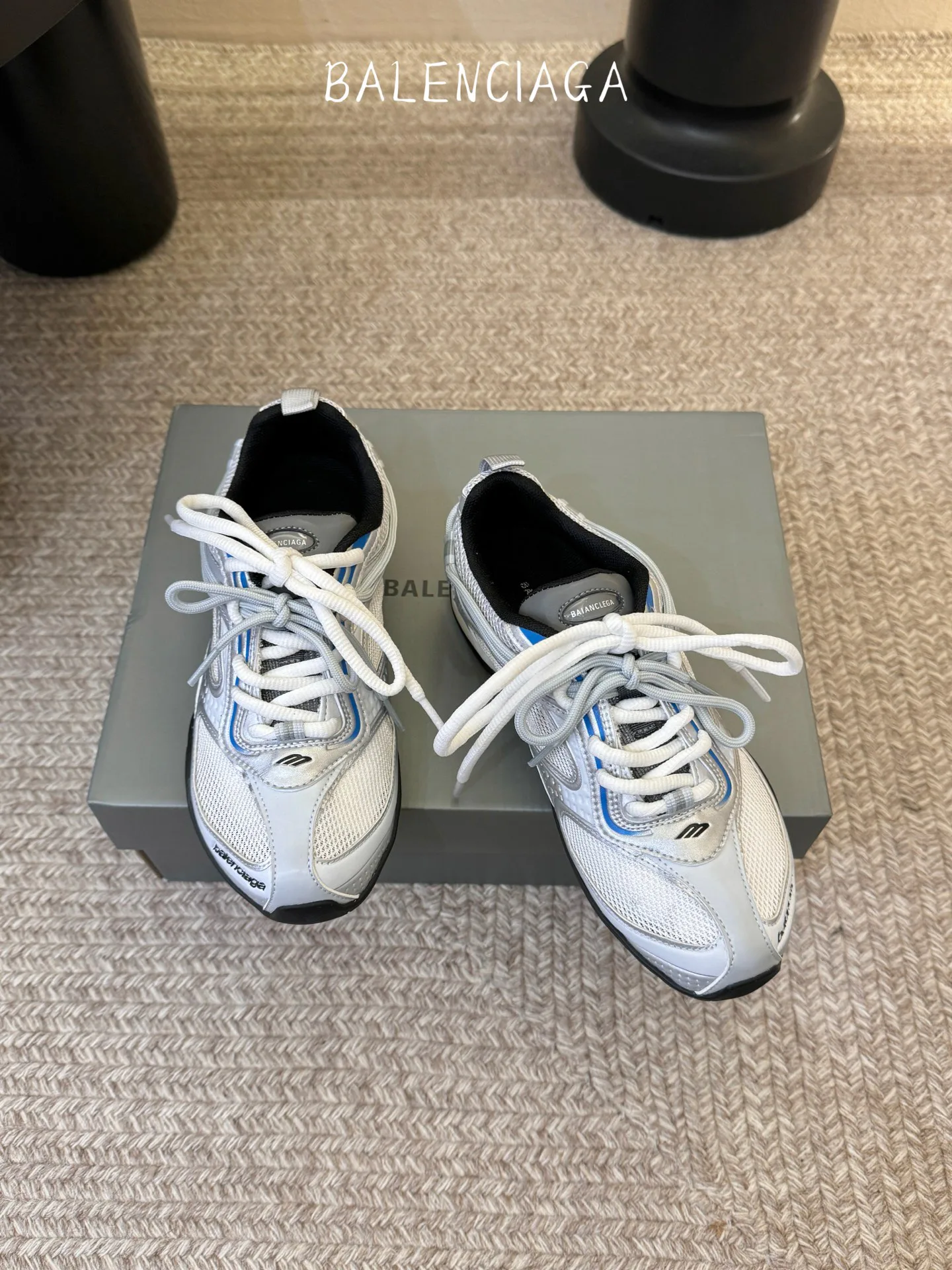 Кроссовки Женские Balenciaga 11695961