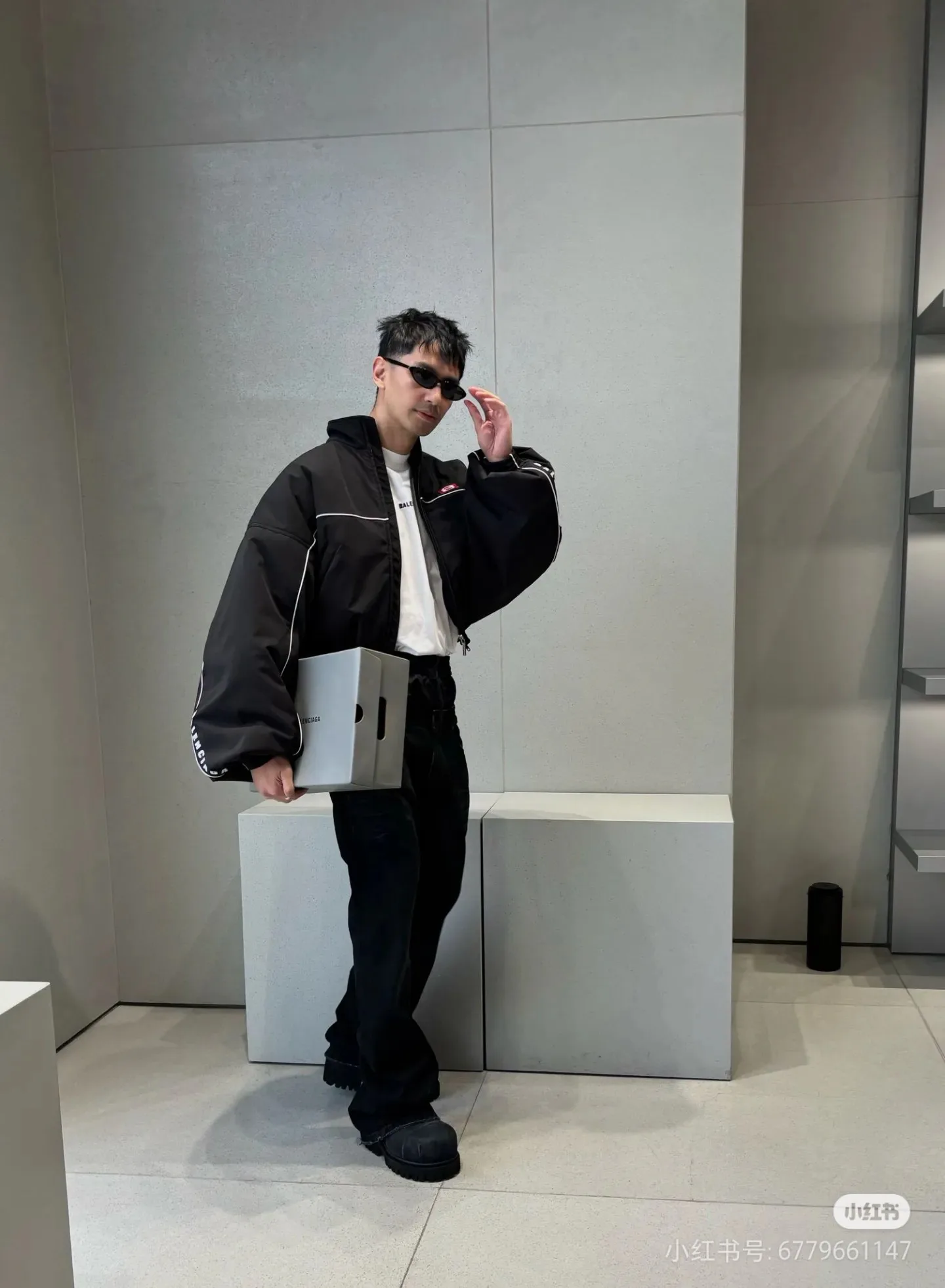 Куртки Женские Balenciaga Куртки Женские Balenciaga