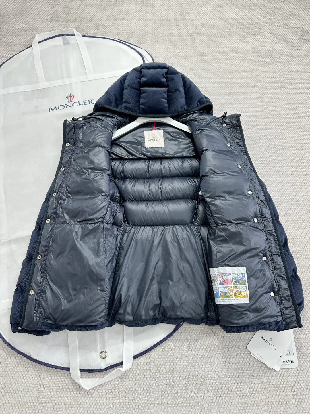 Куртки И Пуховики Женские Moncler 18794624