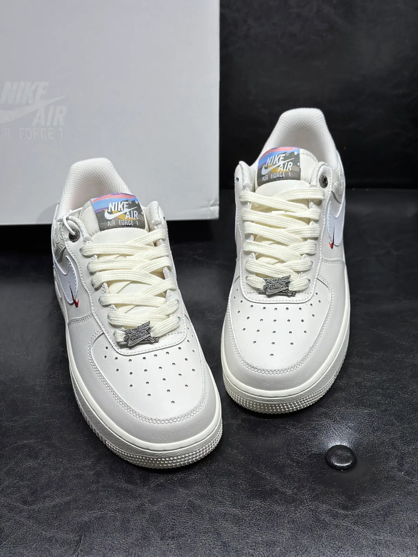 Кроссовки Женские Nike 846374