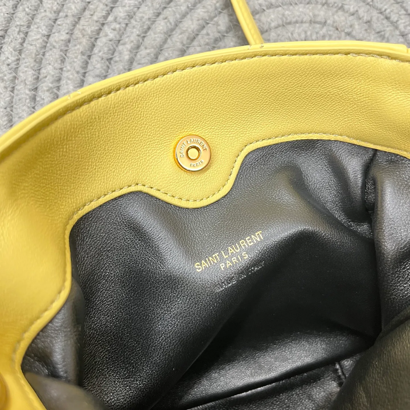 Сумки На Ремне Женские Saint Laurent 11309795