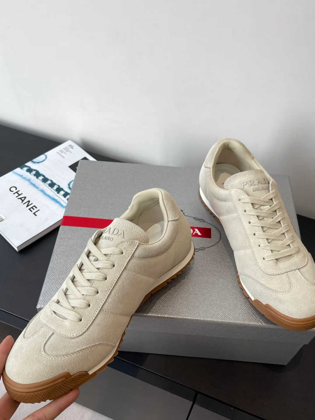 Кроссовки Женские Prada 199560