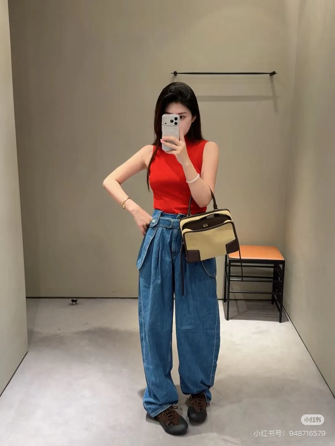 Джинсы Женские Louis Vuitton 11530578