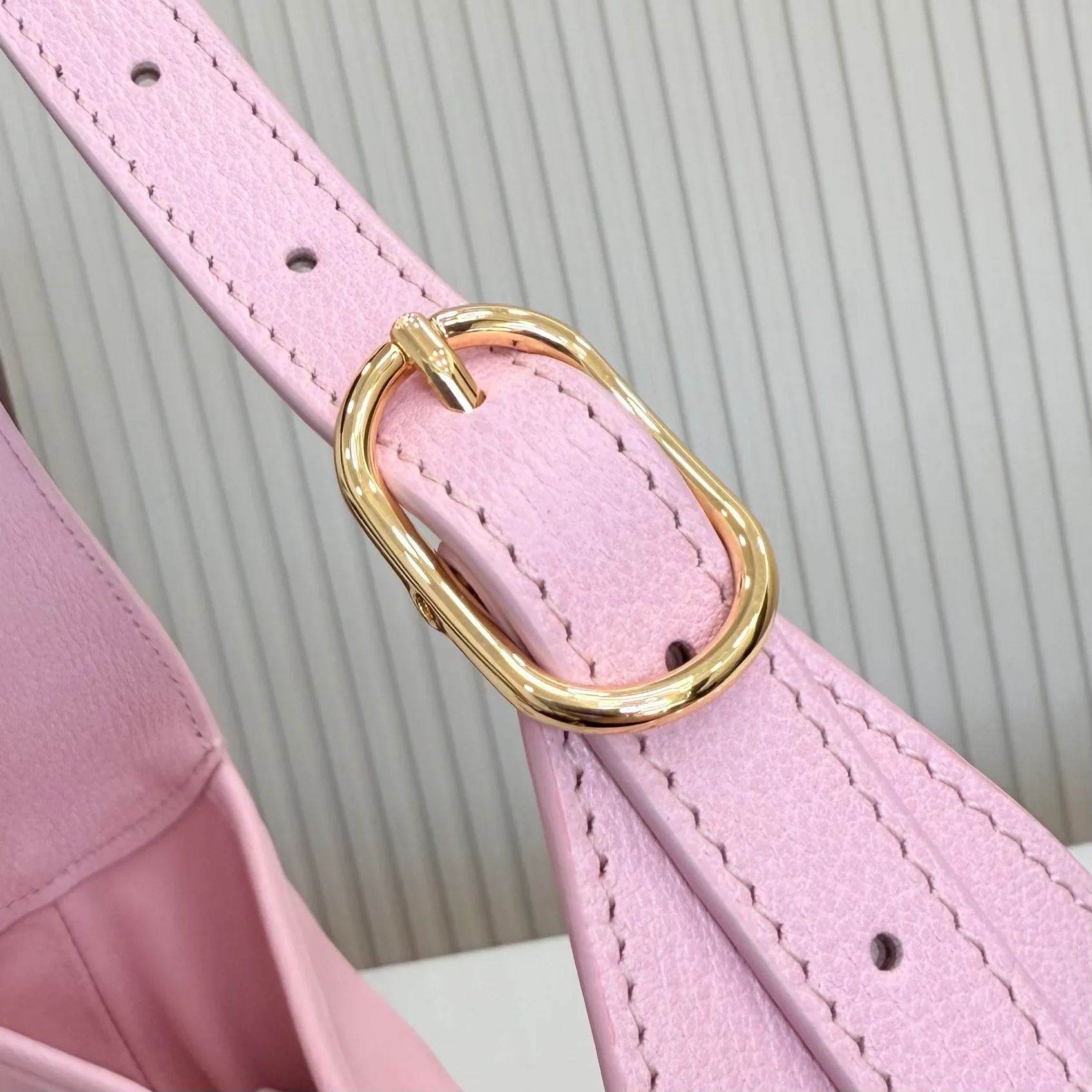 Классические Сумки Женские Gucci 17243050
