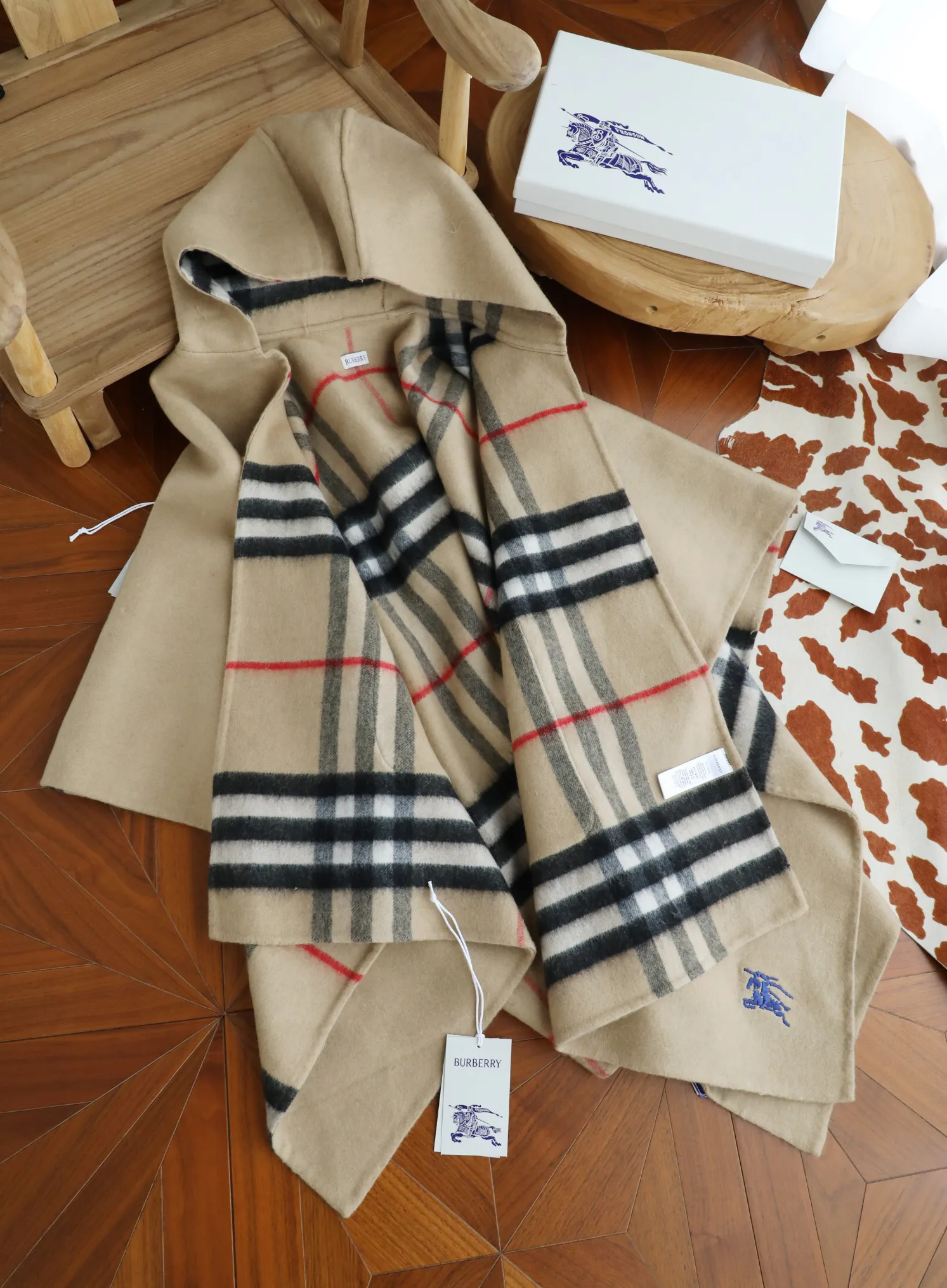 Пальто Женские Burberry 19313910