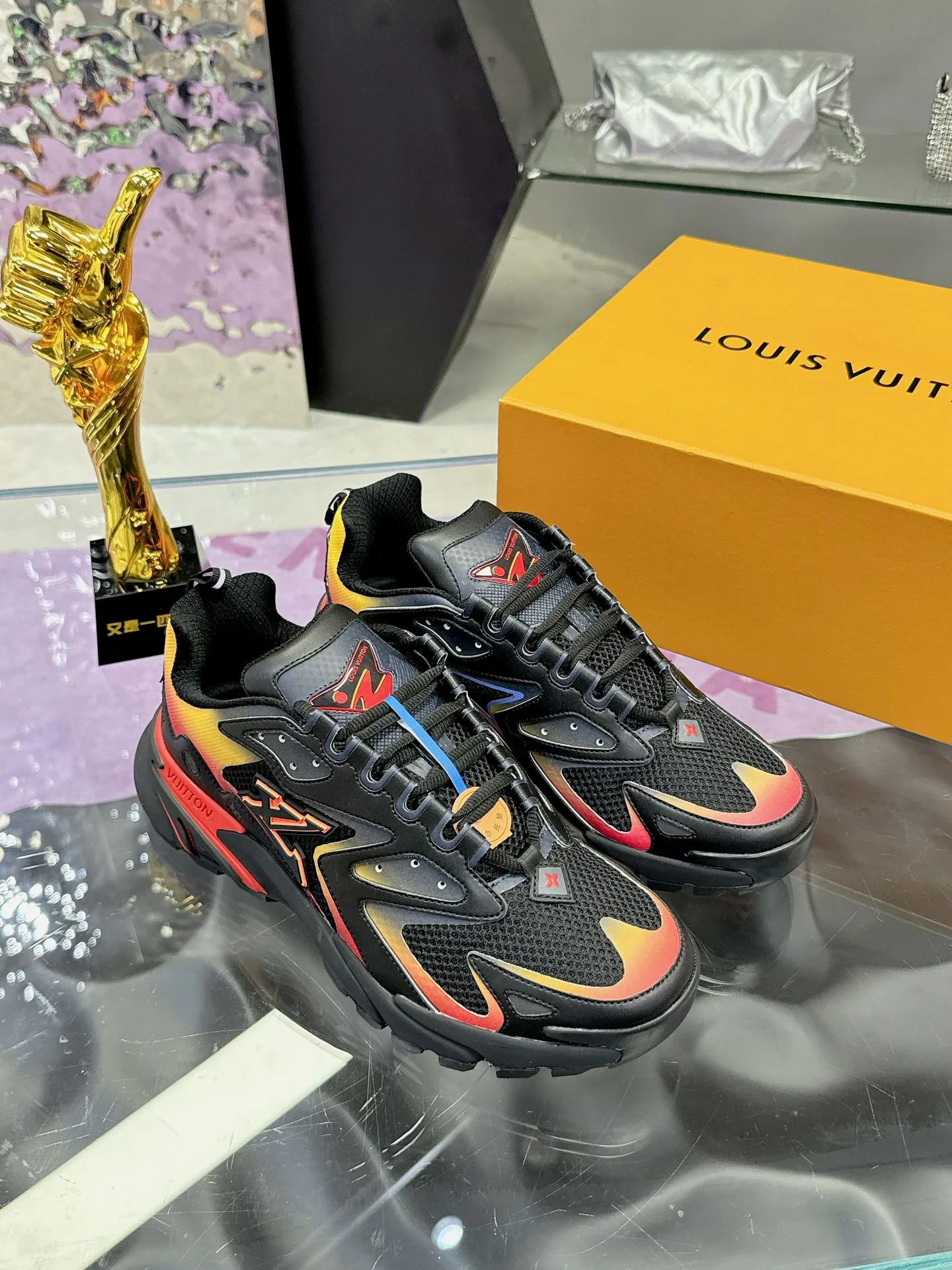 Кроссовки Мужские Louis Vuitton 841696