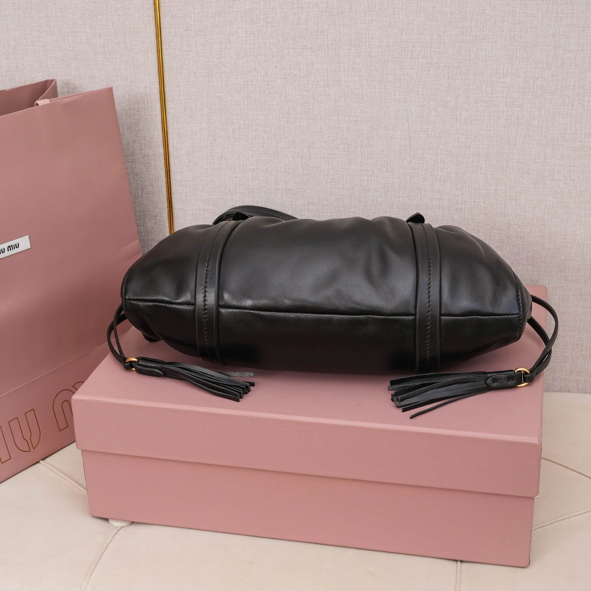 Классические Сумки Женские Miu Miu 11402785