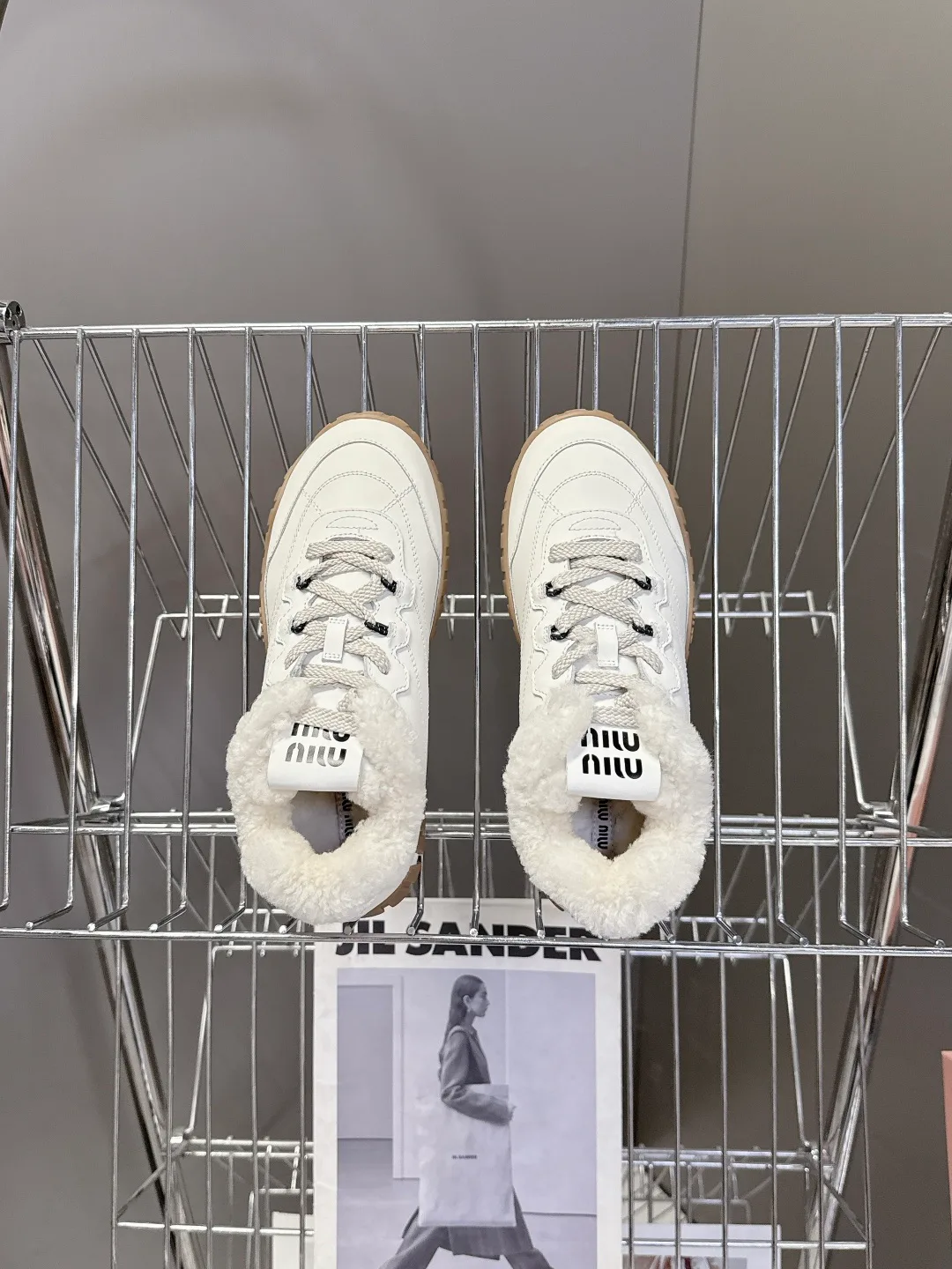 Кроссовки Женские Miu Miu 244012