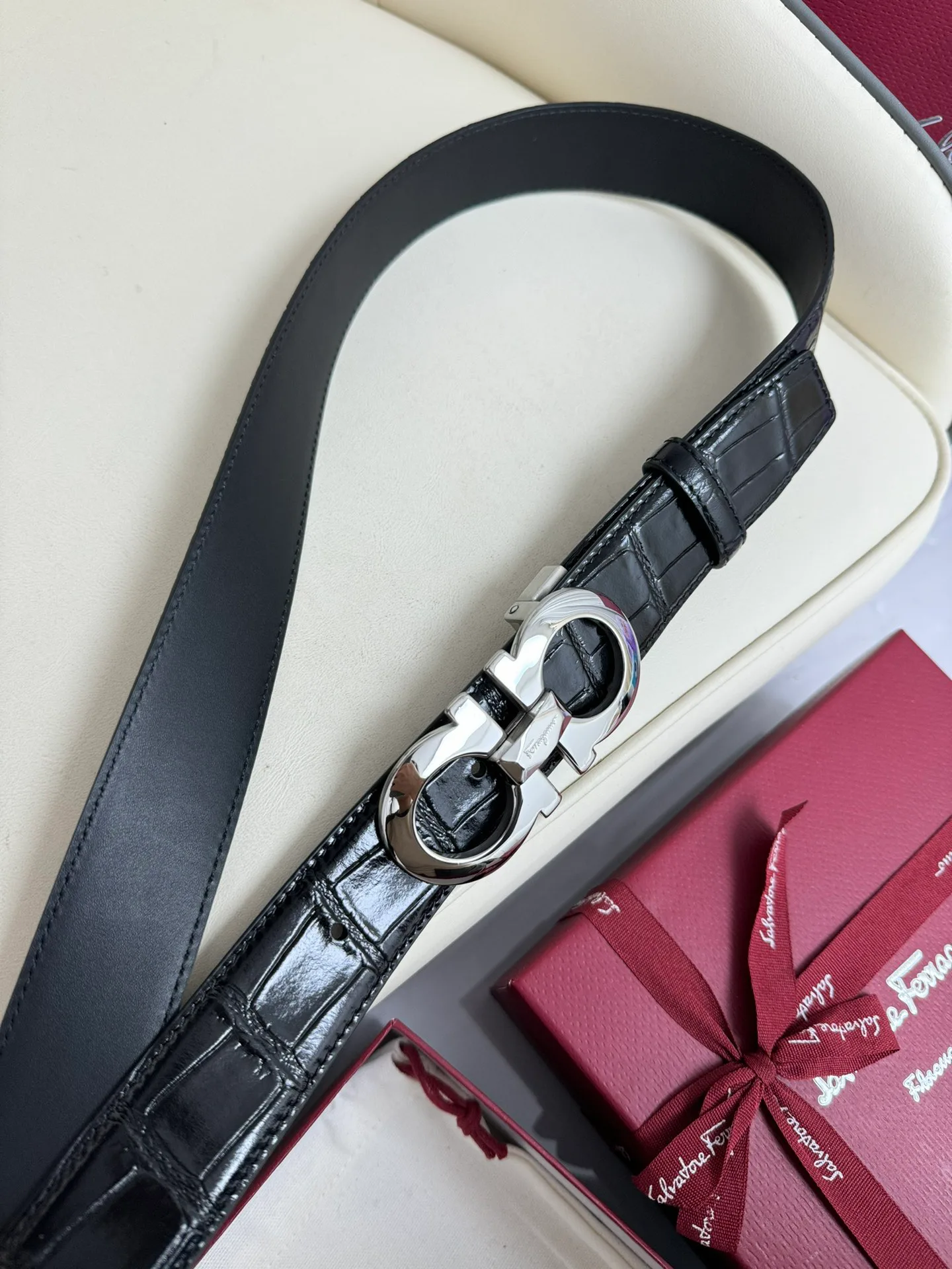 Ремни Женские Salvatore Ferragamo 390391