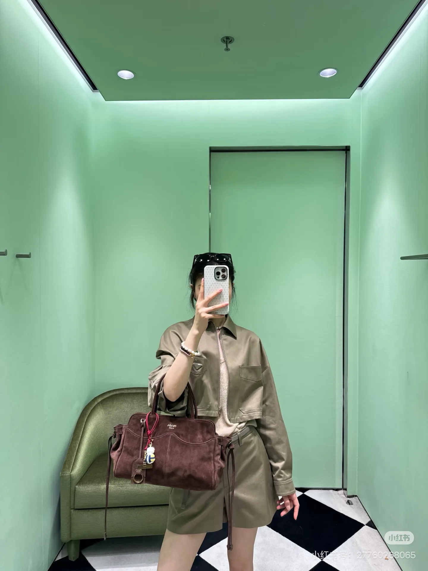 Куртки И Пуховики Женские Prada 18934215
