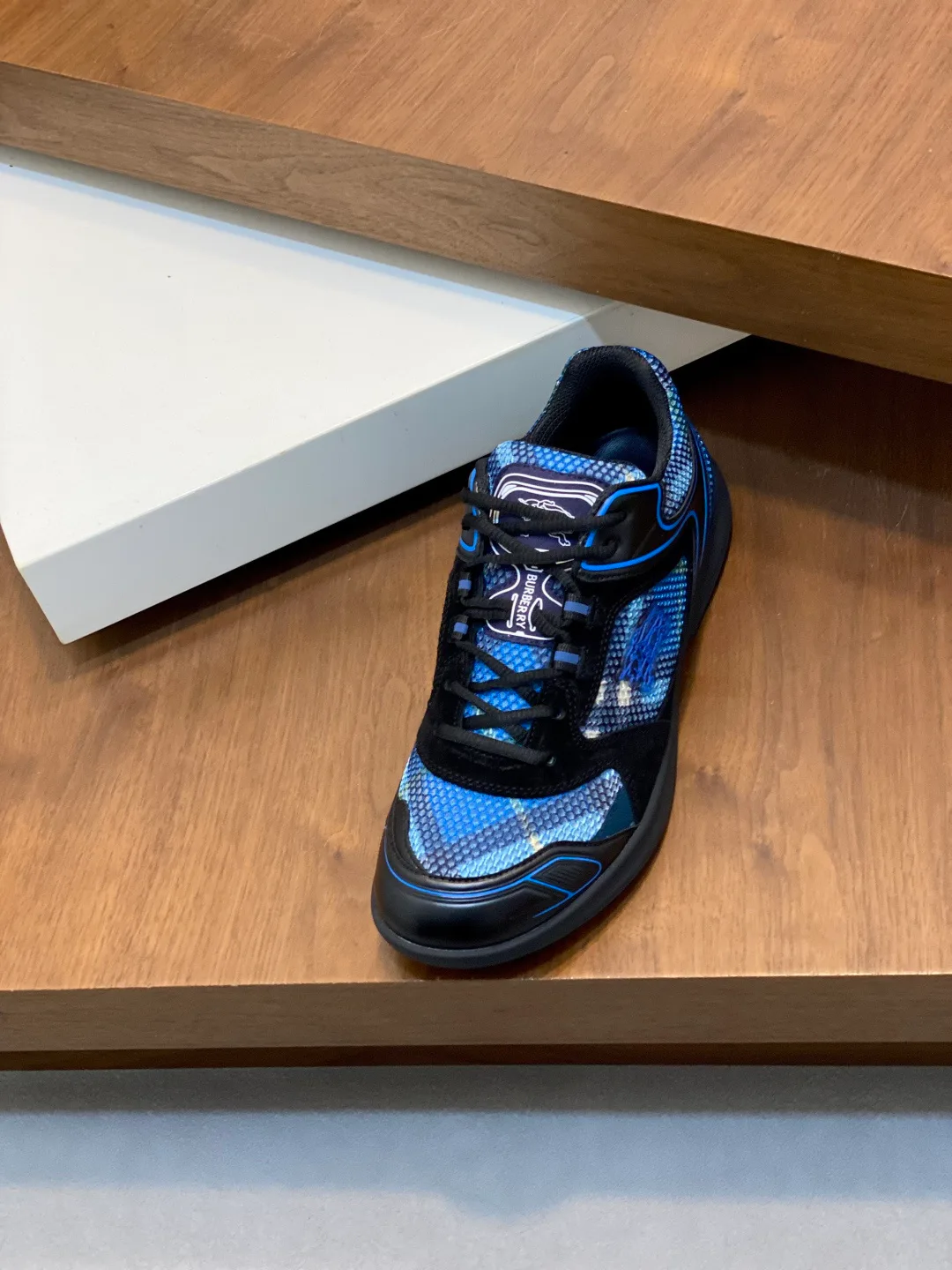 Кроссовки Мужские Burberry 1319087