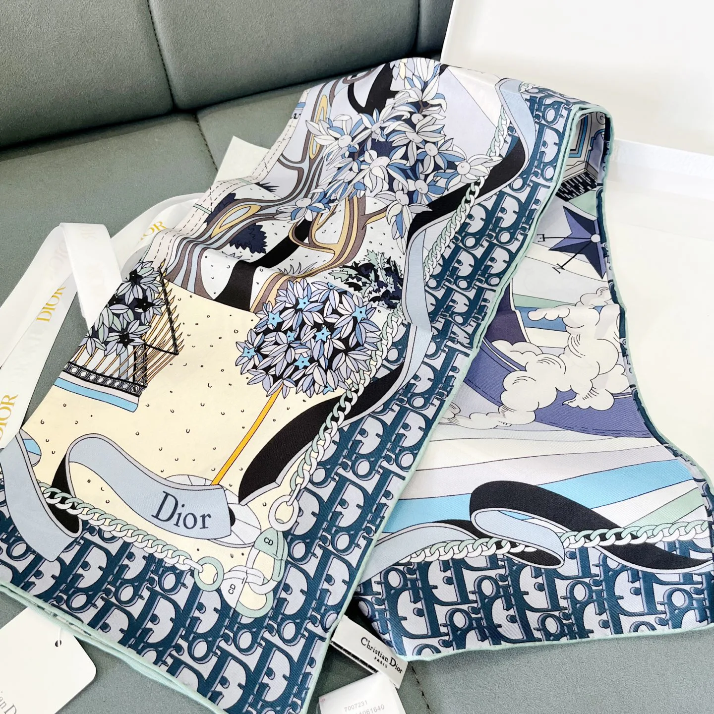 Платки Christian Dior 13560883