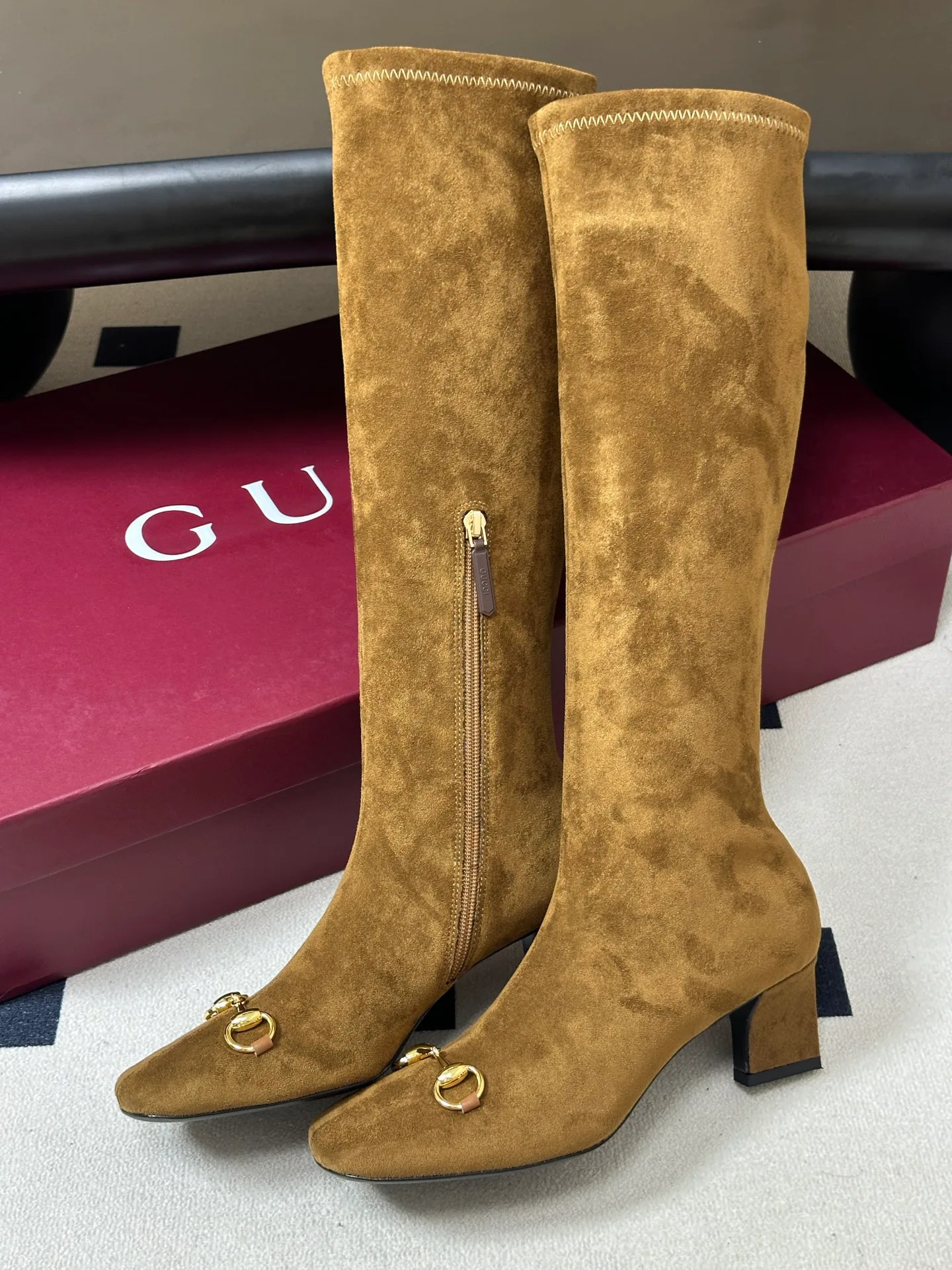 Сапоги Женские Gucci 18041493