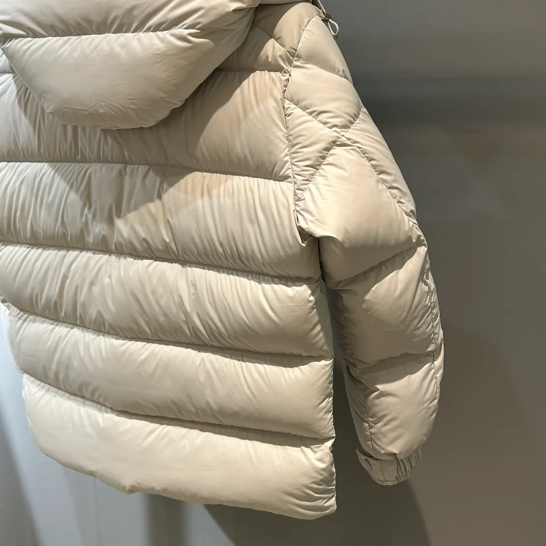 Куртки И Пуховики Женские Moncler 18134107