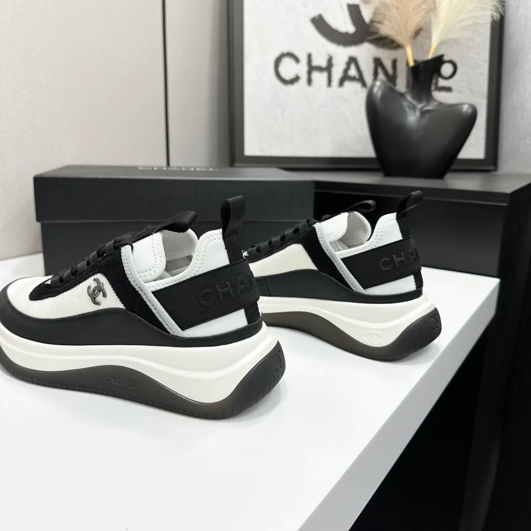 Кроссовки Женские Chanel 11463015