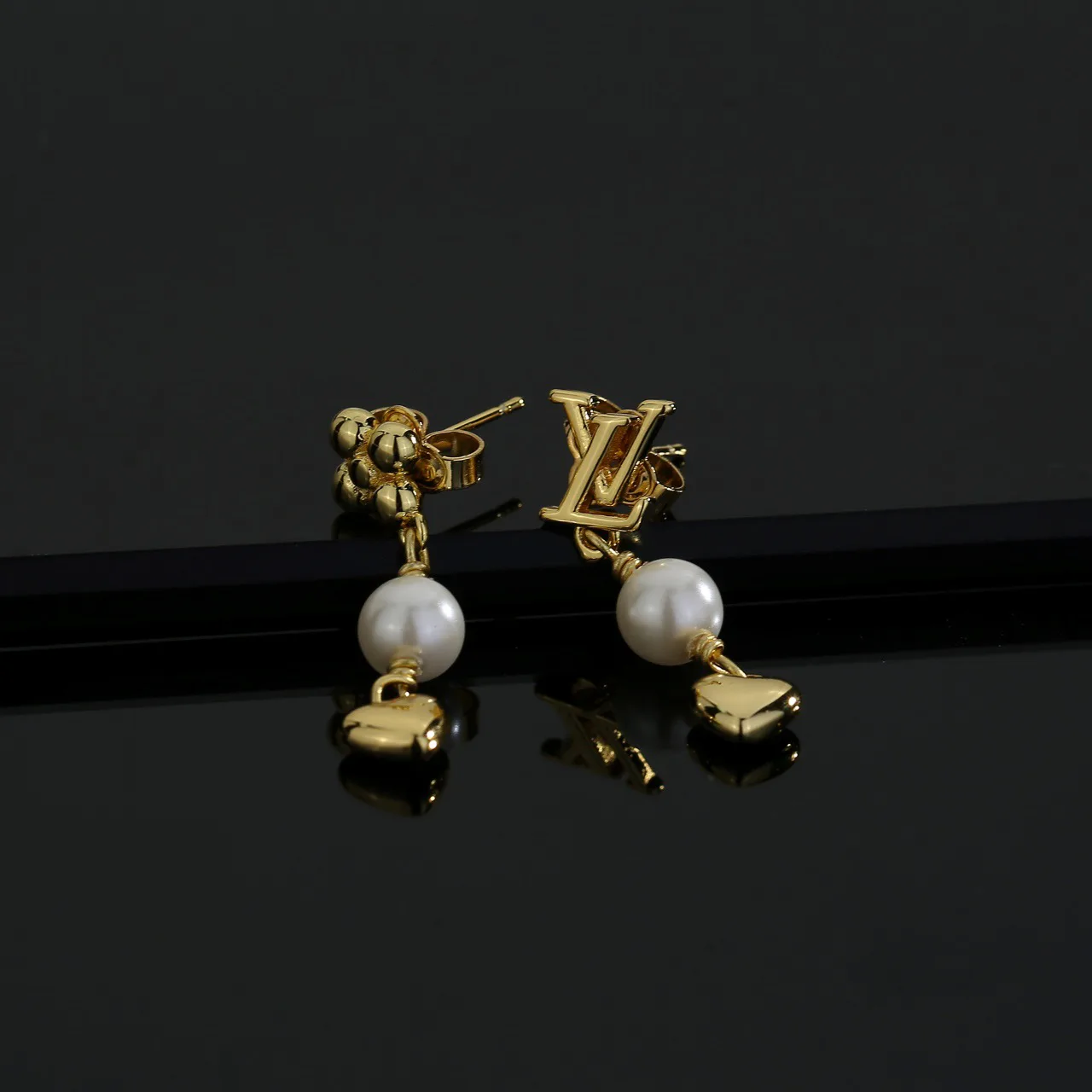 Бижутерия Louis Vuitton 1762478