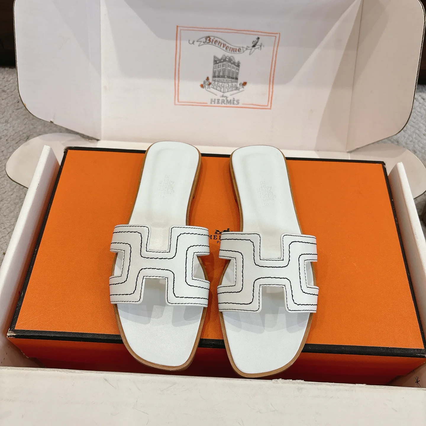 Шлепанцы Женские Hermes 879104