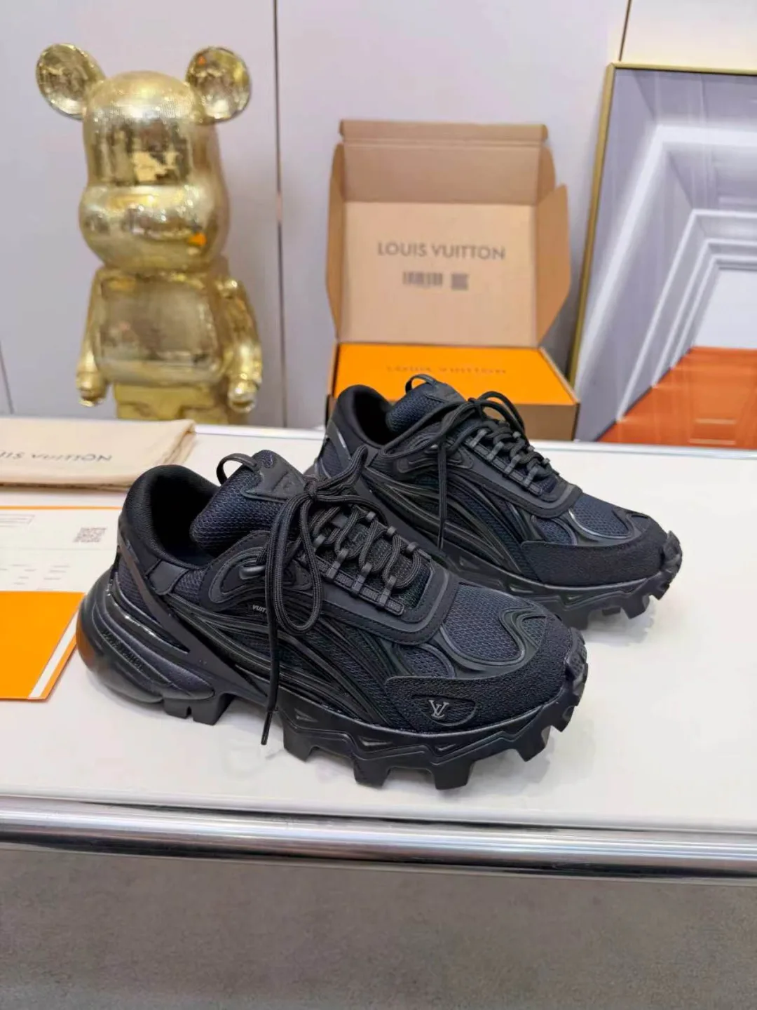 Кроссовки Мужские Louis Vuitton 13152681