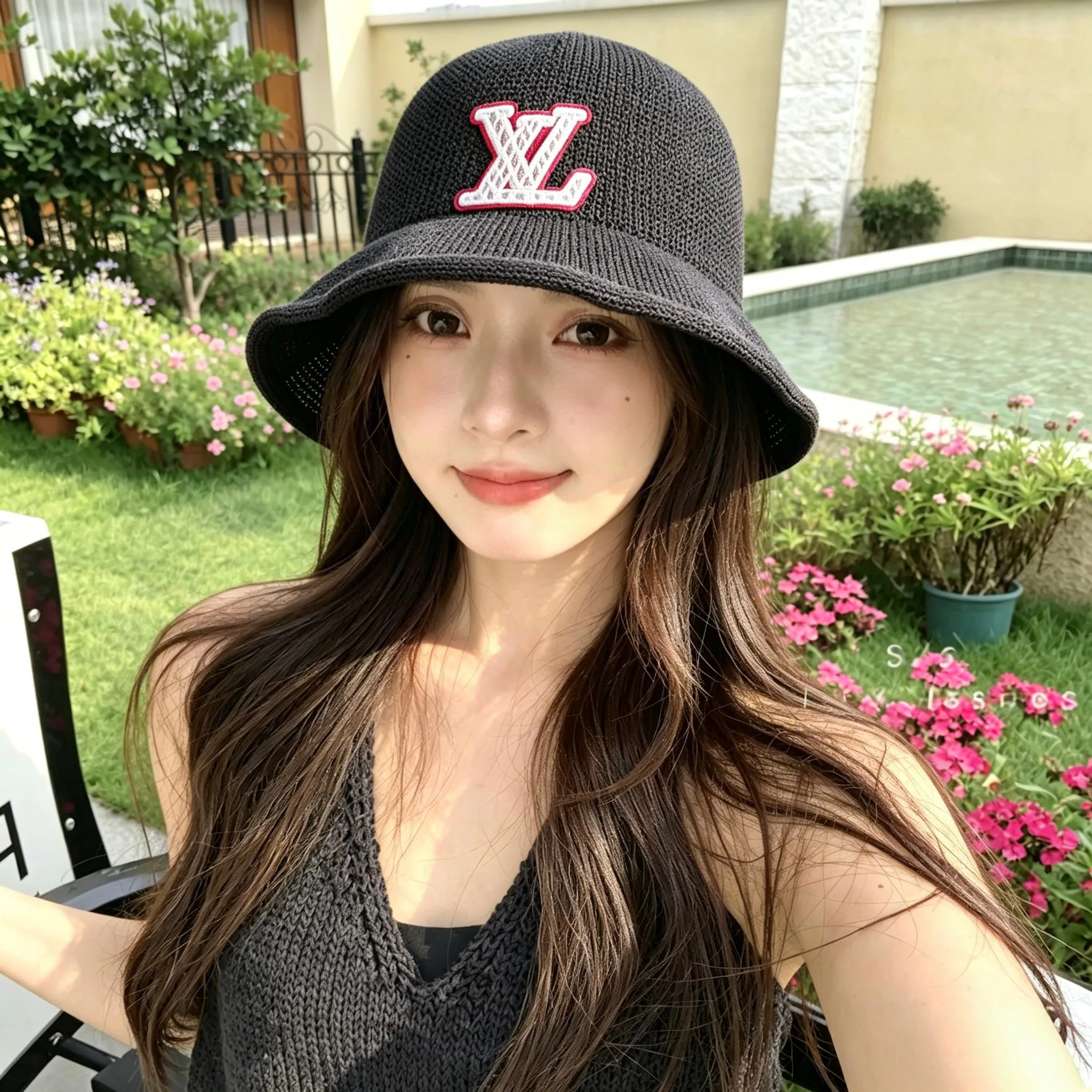 Головные Уборы Louis Vuitton 17498310
