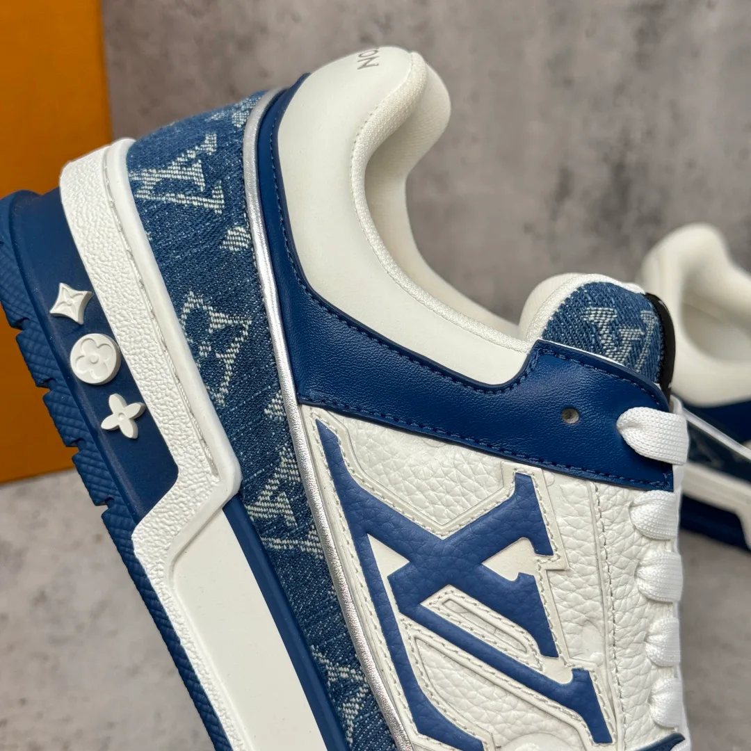 Кроссовки Мужские Louis Vuitton 1016369