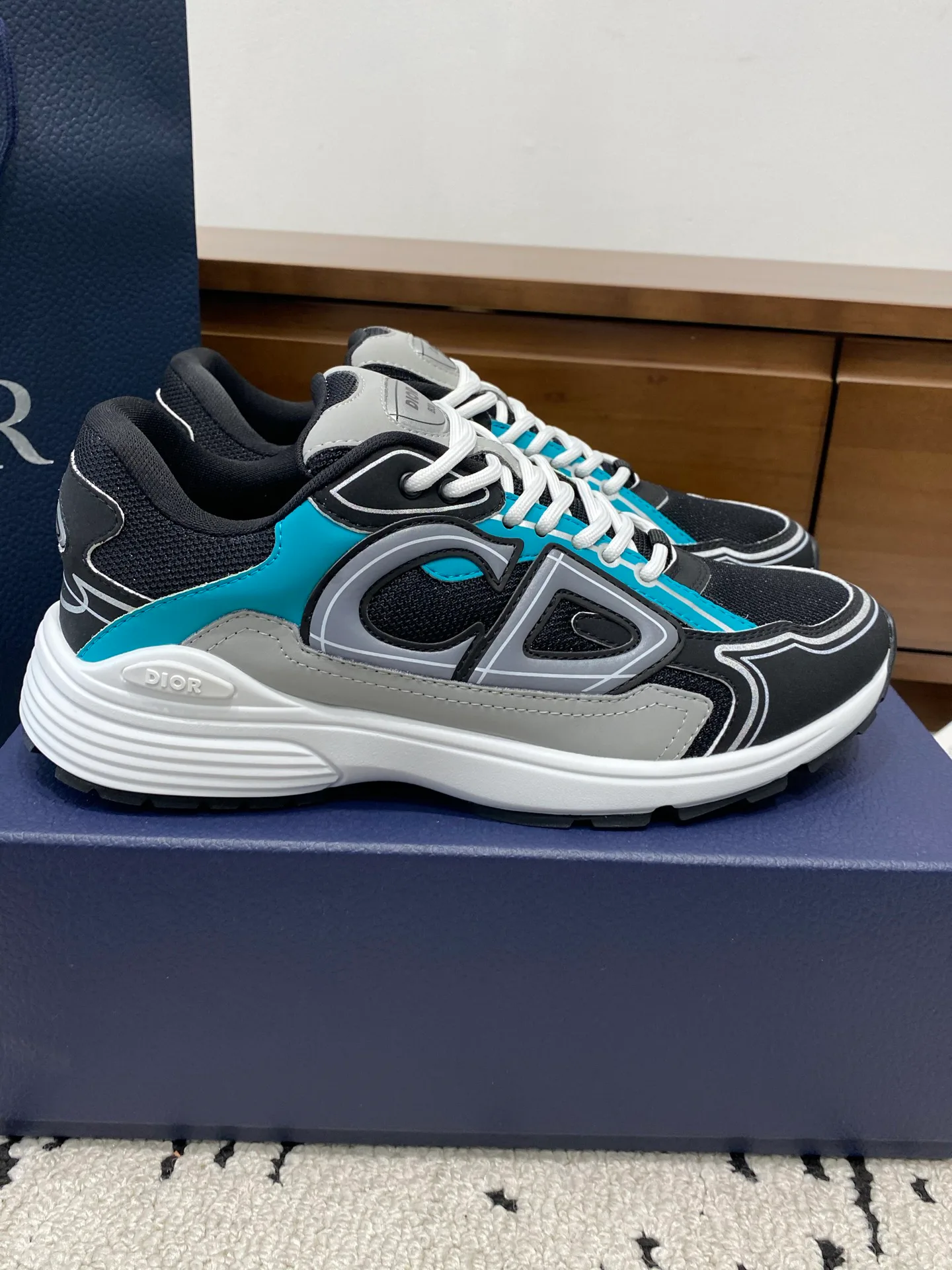 Кроссовки Мужские Christian Dior 11490681