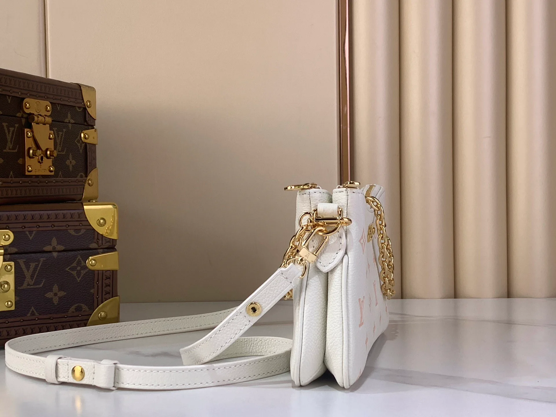 Классические Сумки Женские Louis Vuitton 5041297