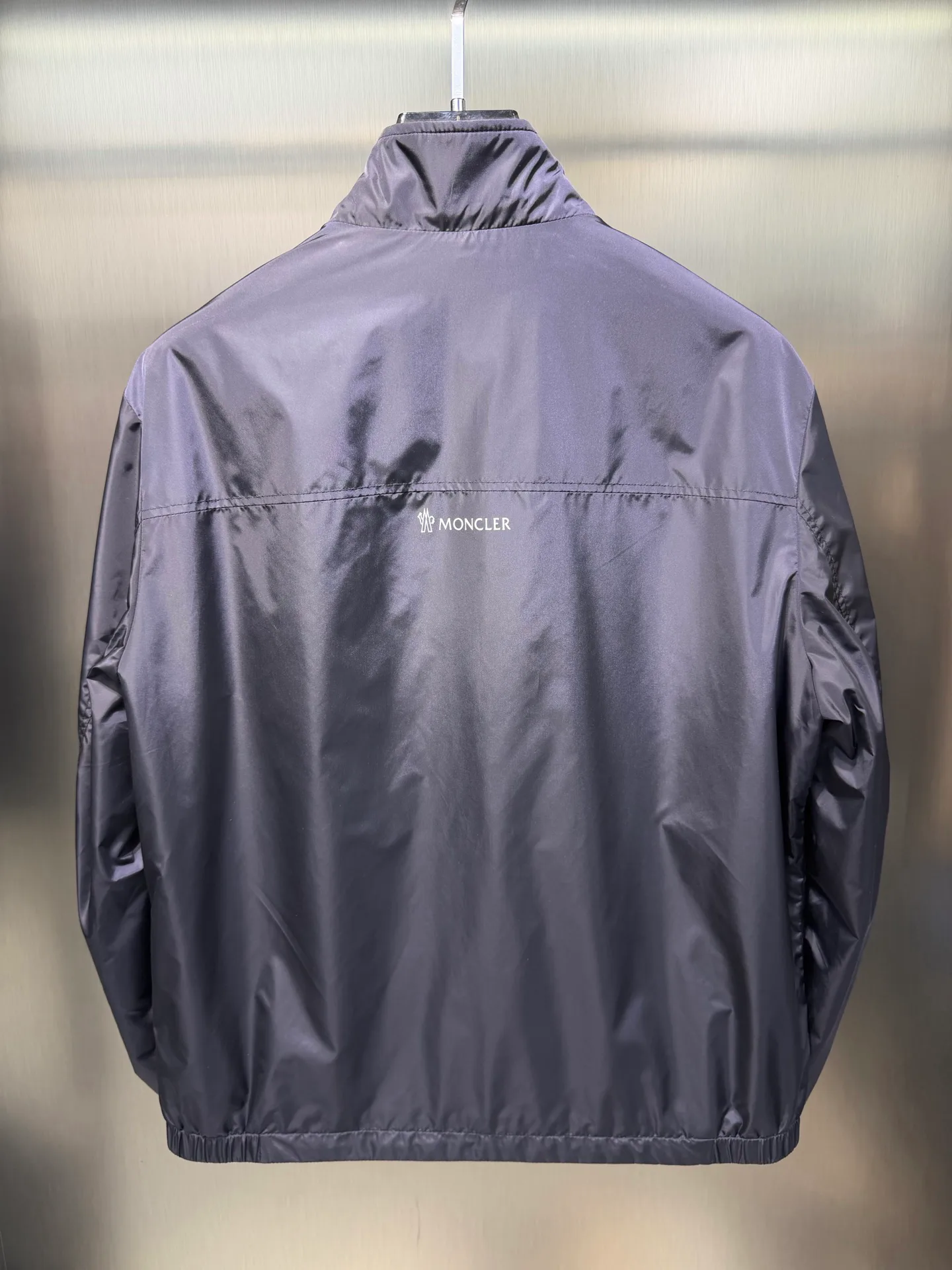 Куртки И Пуховики Женские Moncler 18177865